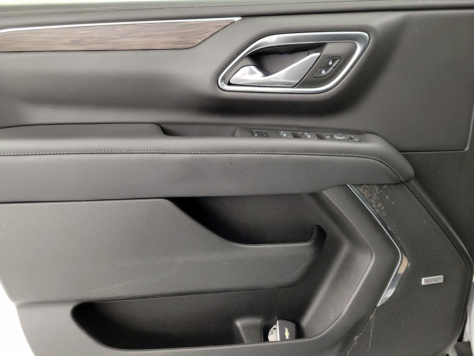 Thumbnail: 2022 Chevrolet Suburban - 12