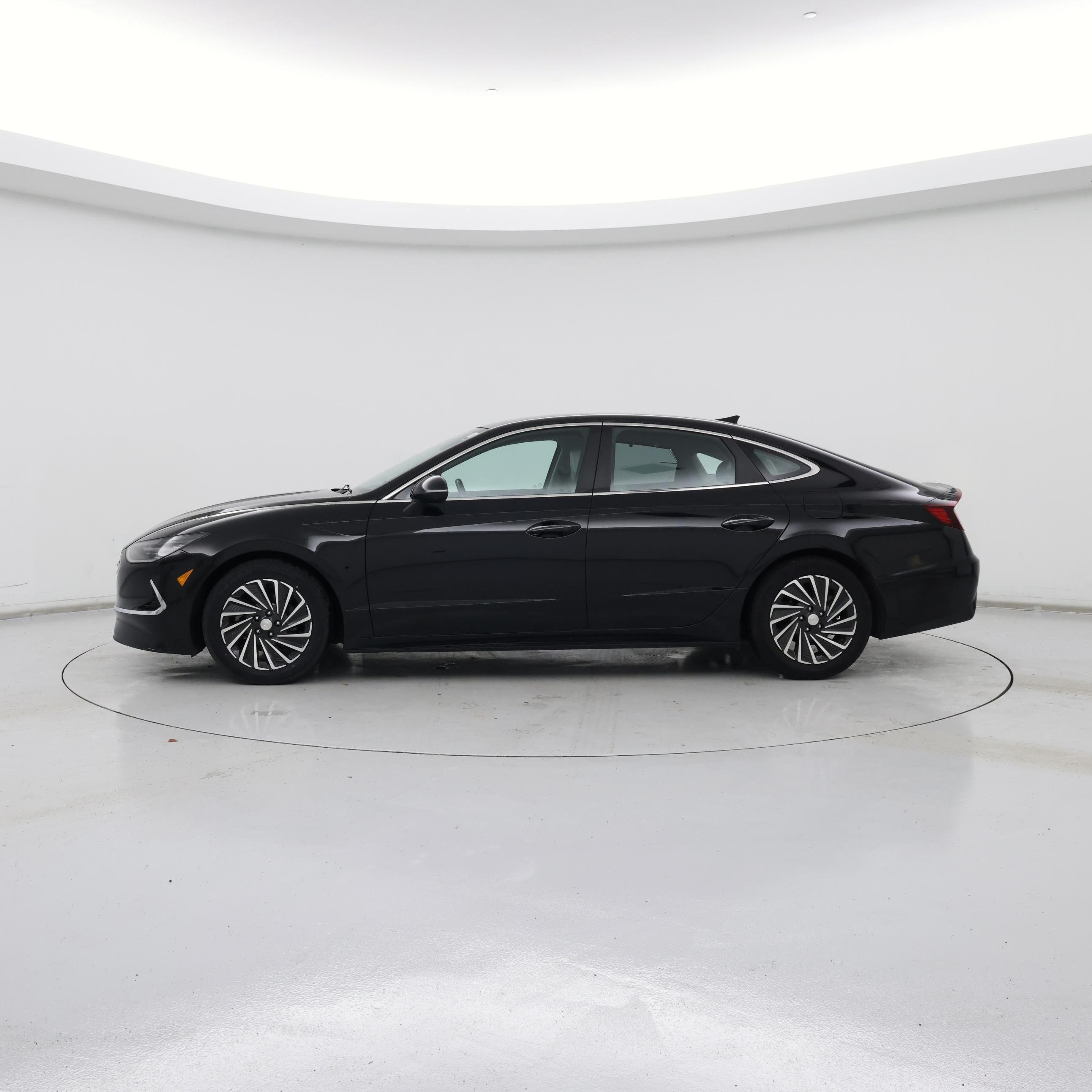 Thumbnail: 2021 Hyundai Sonata - 3