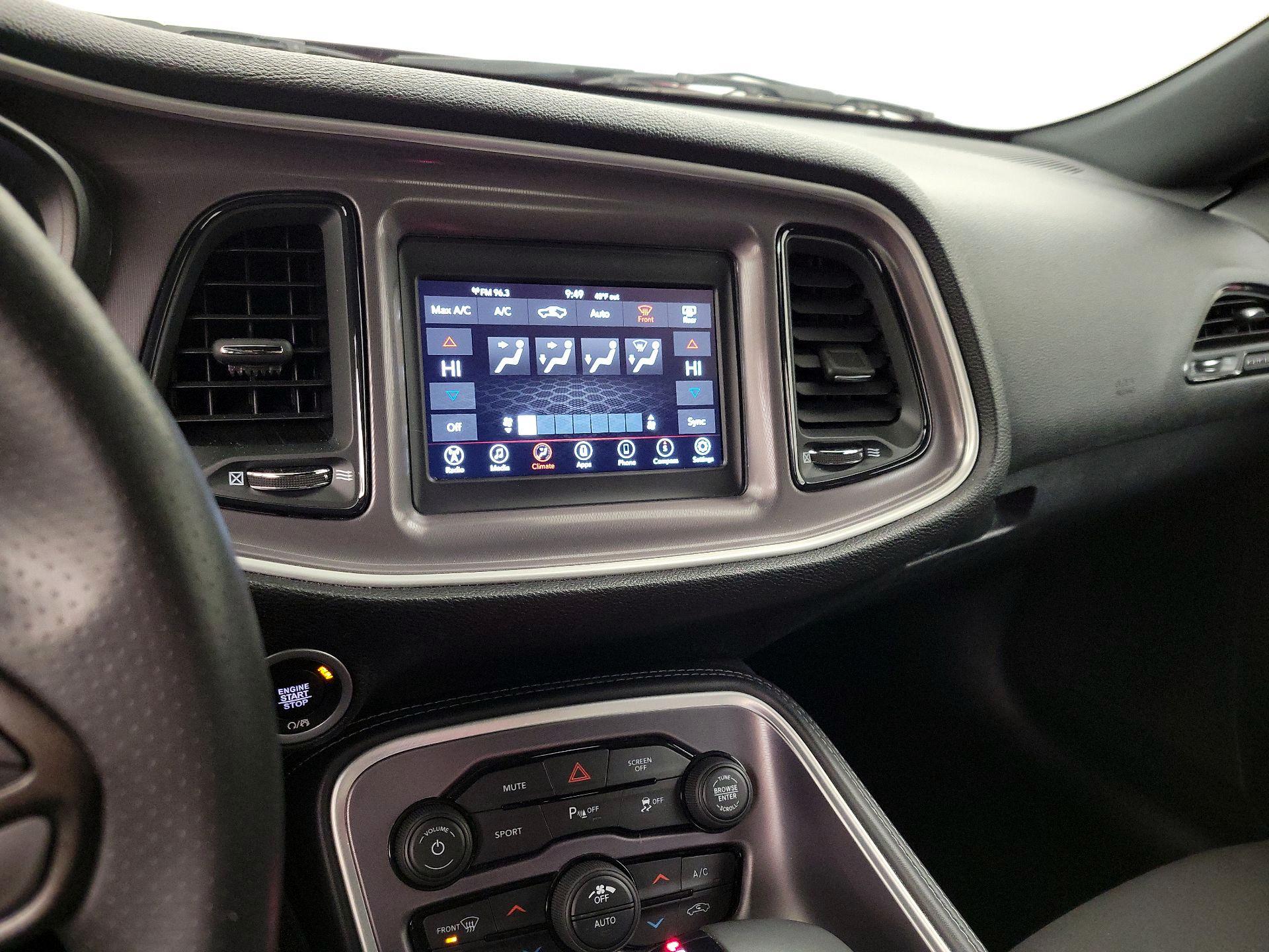 Thumbnail: 2022 Dodge Challenger - 16