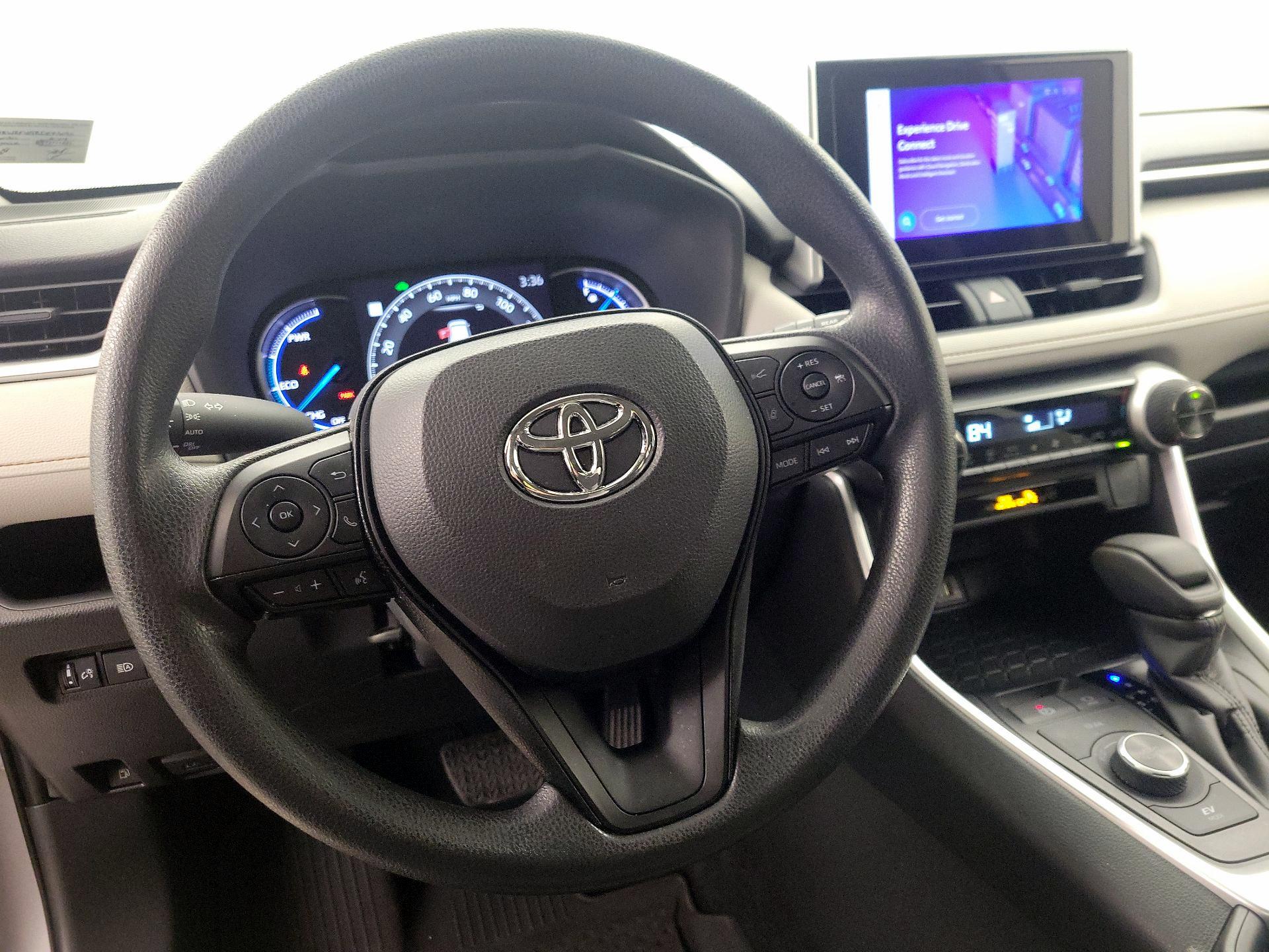 Thumbnail: 2024 Toyota RAV4 - 10