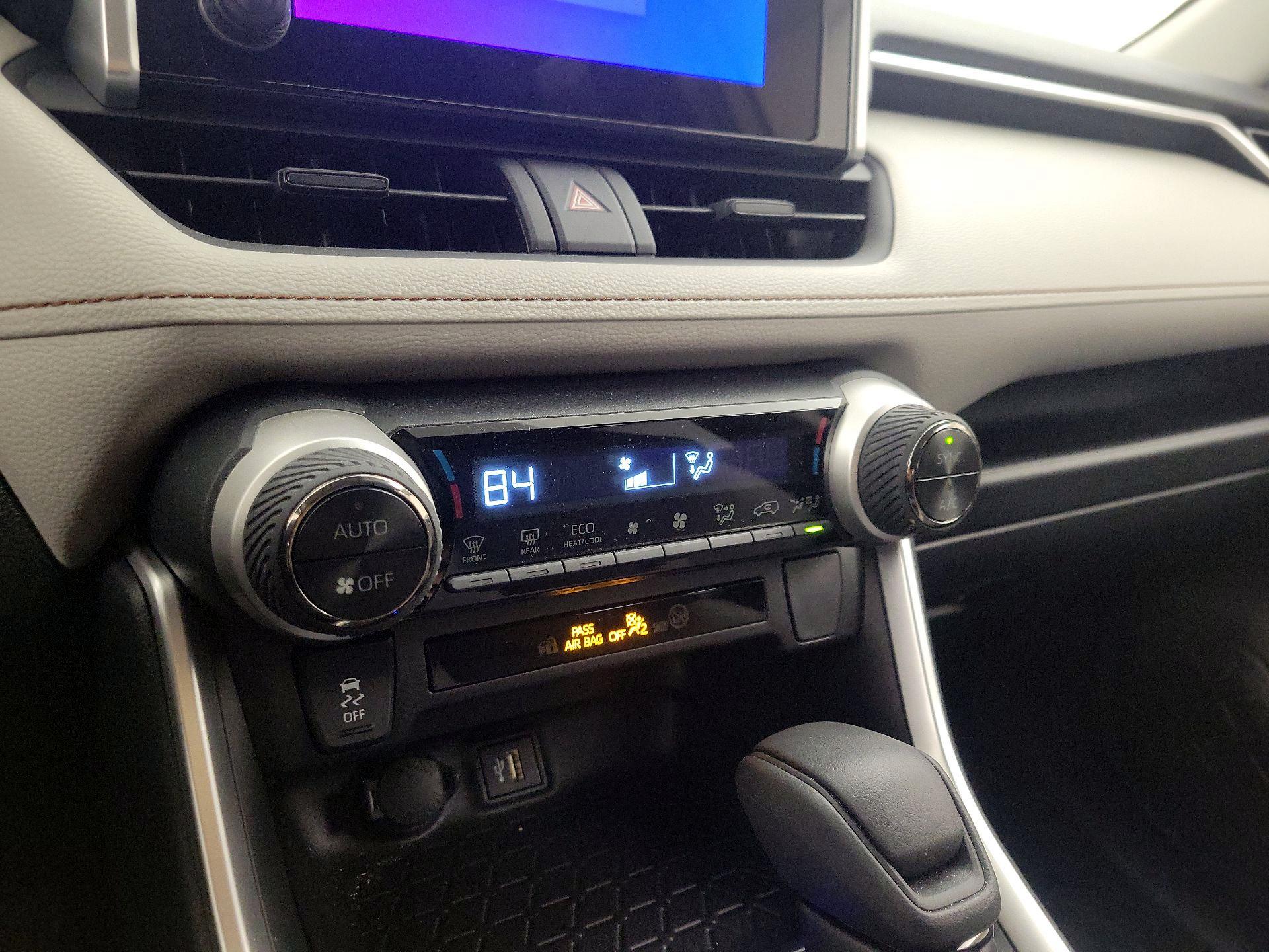 Thumbnail: 2024 Toyota RAV4 - 16