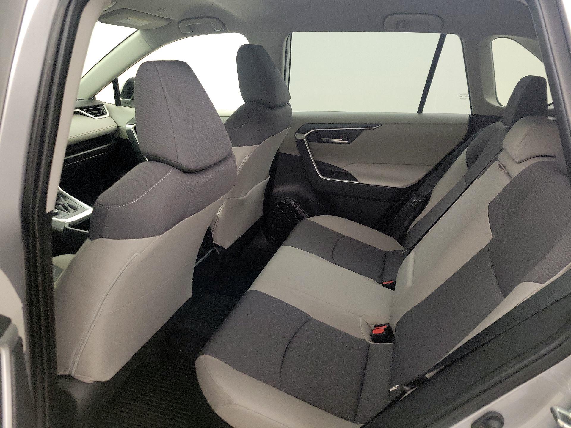 Thumbnail: 2024 Toyota RAV4 - 19