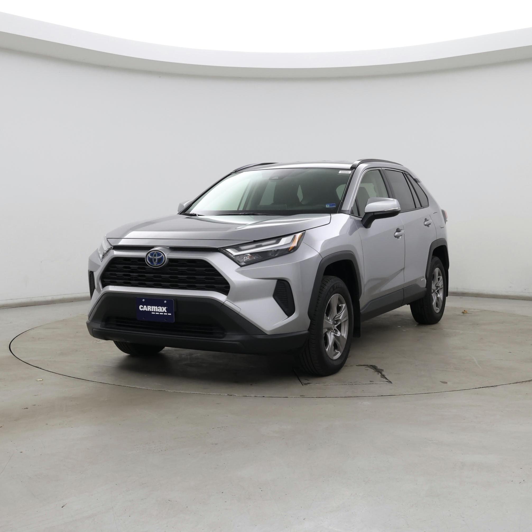 Thumbnail: 2024 Toyota RAV4 - 4