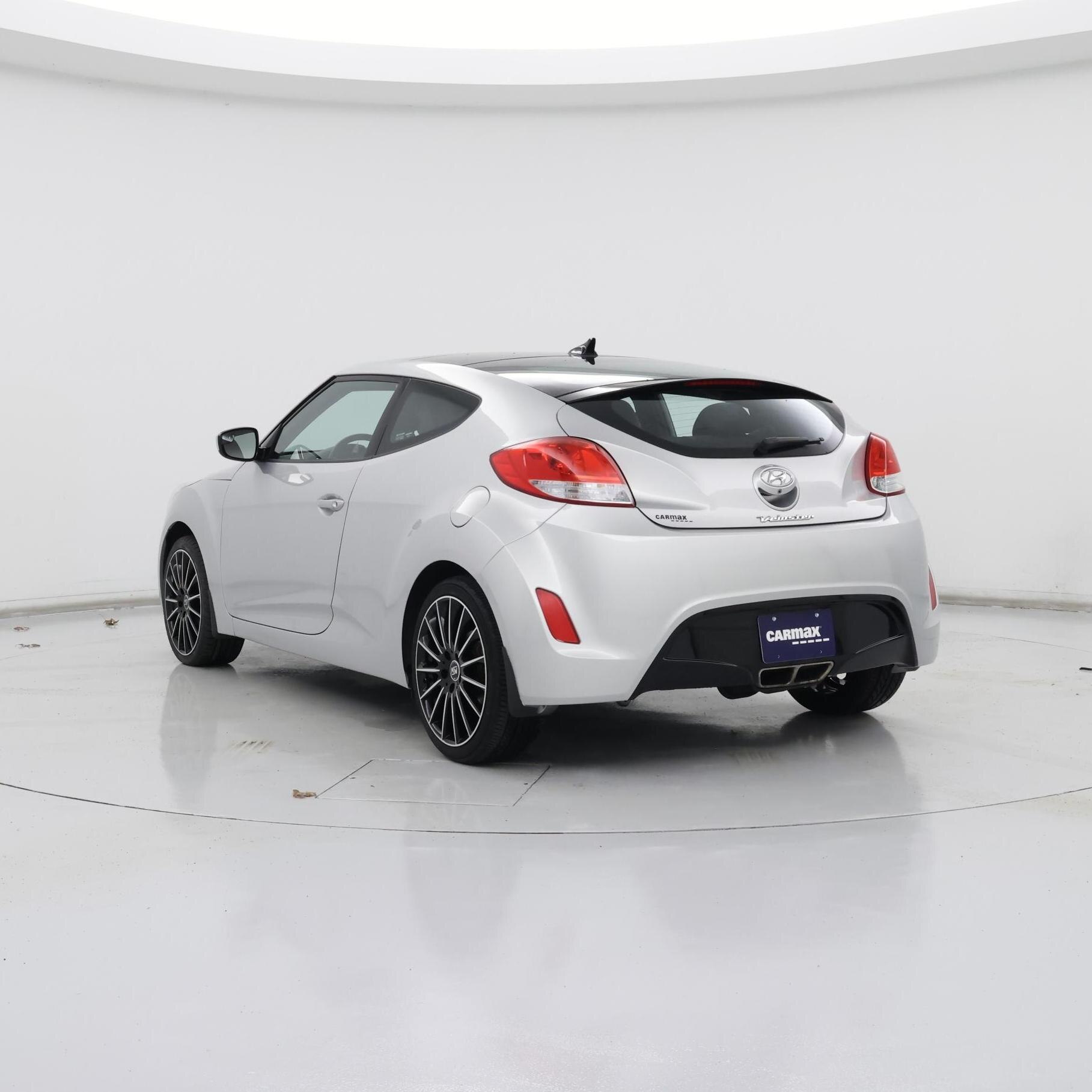 Thumbnail: 2015 Hyundai Veloster - 2