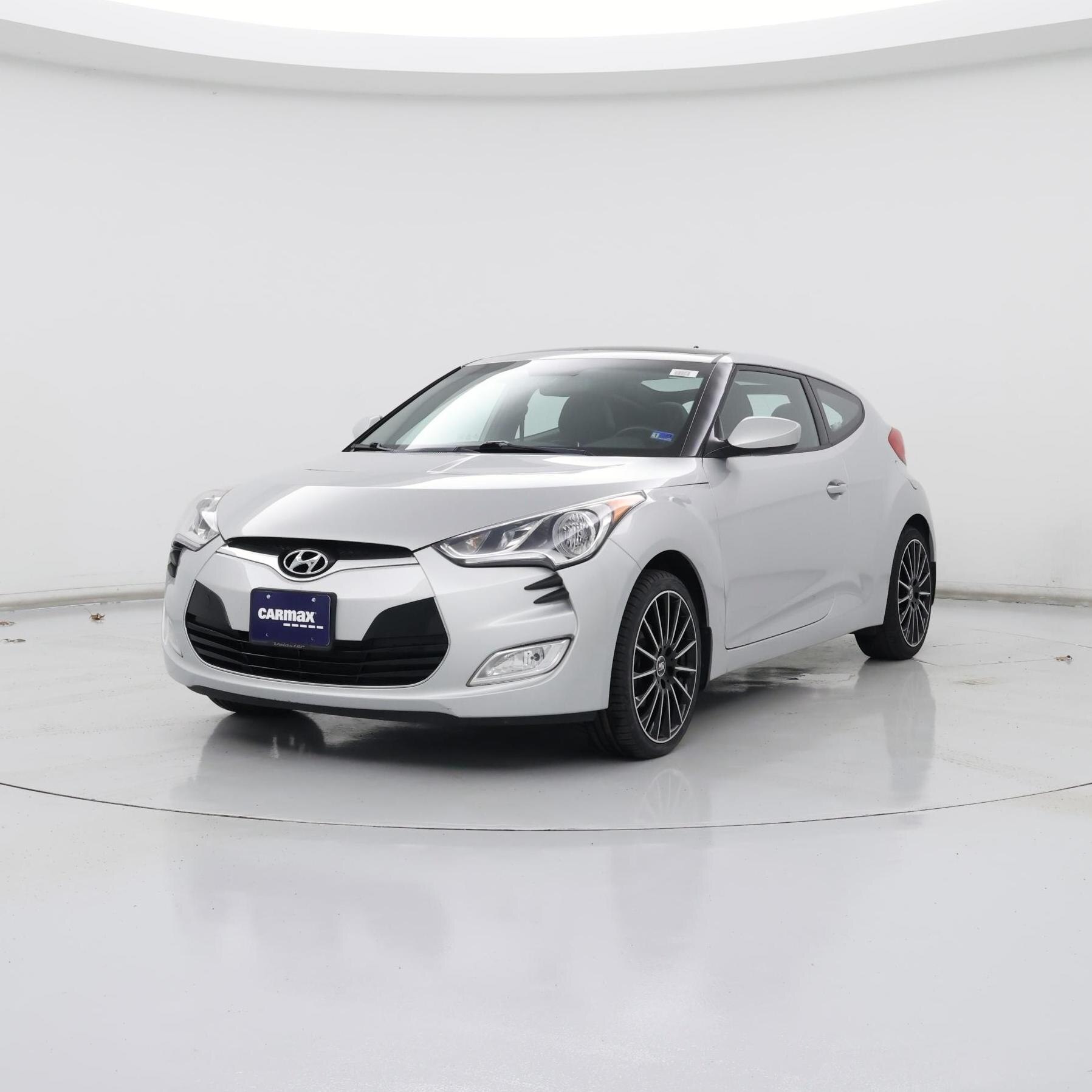 Thumbnail: 2015 Hyundai Veloster - 4