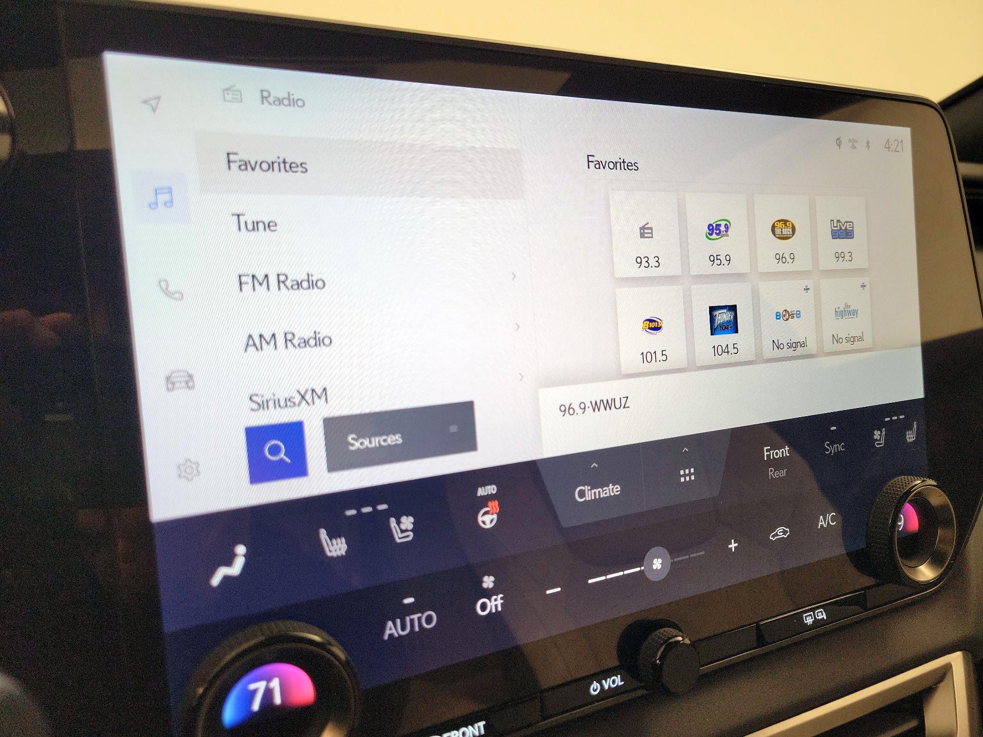 Thumbnail: 2023 Lexus RX - 15