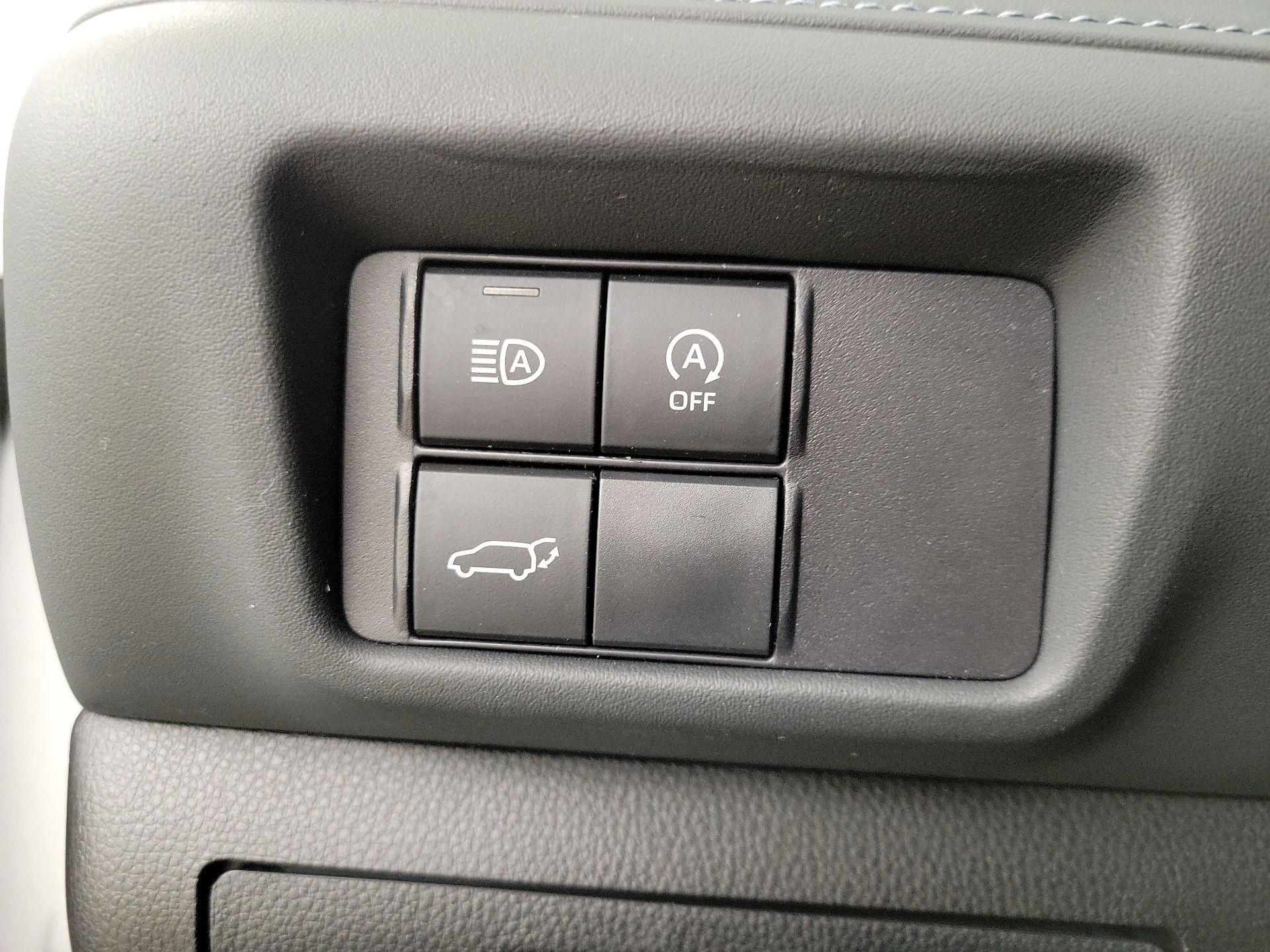 Thumbnail: 2024 Toyota Highlander - 13