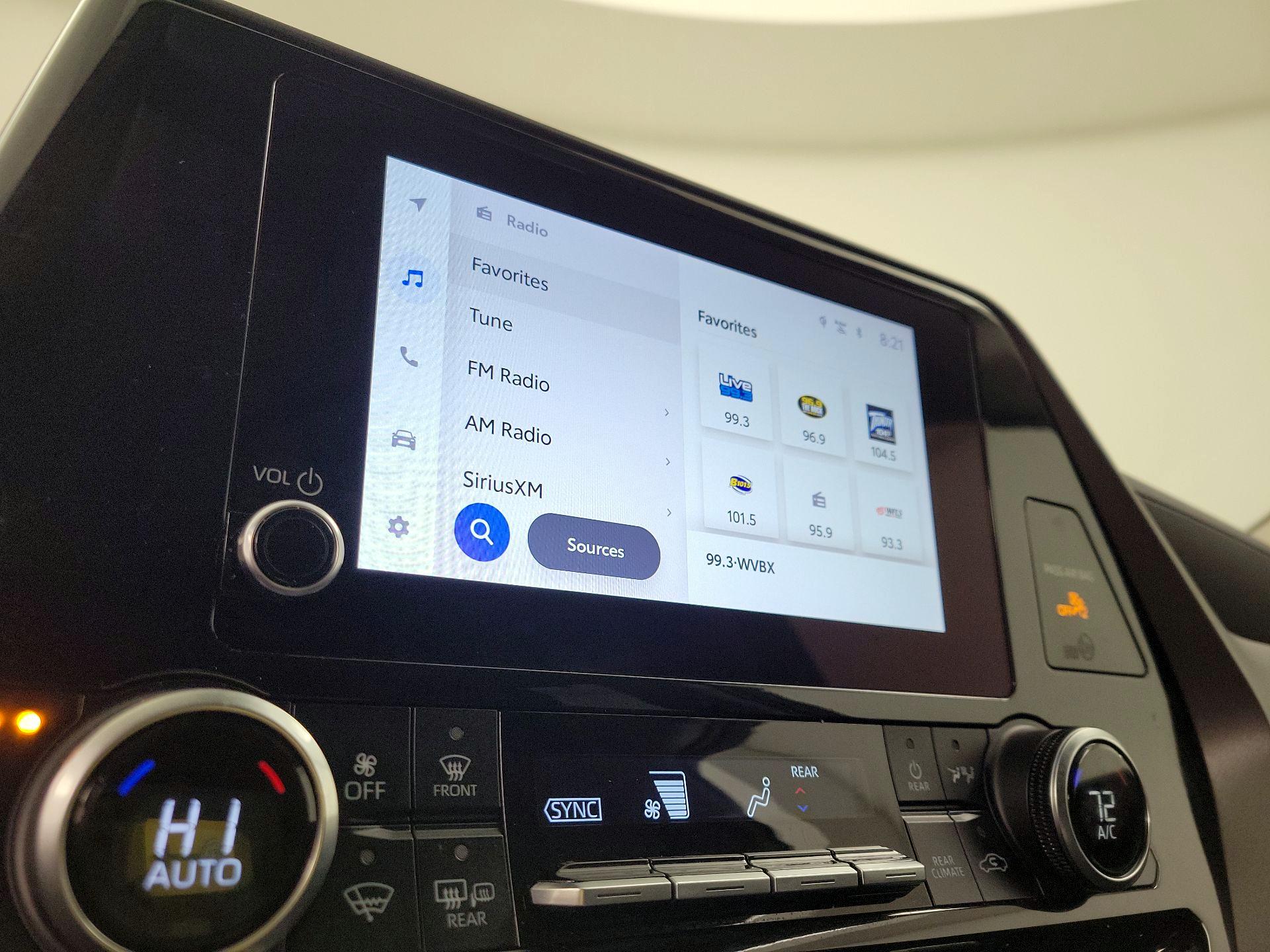 Thumbnail: 2024 Toyota Highlander - 15