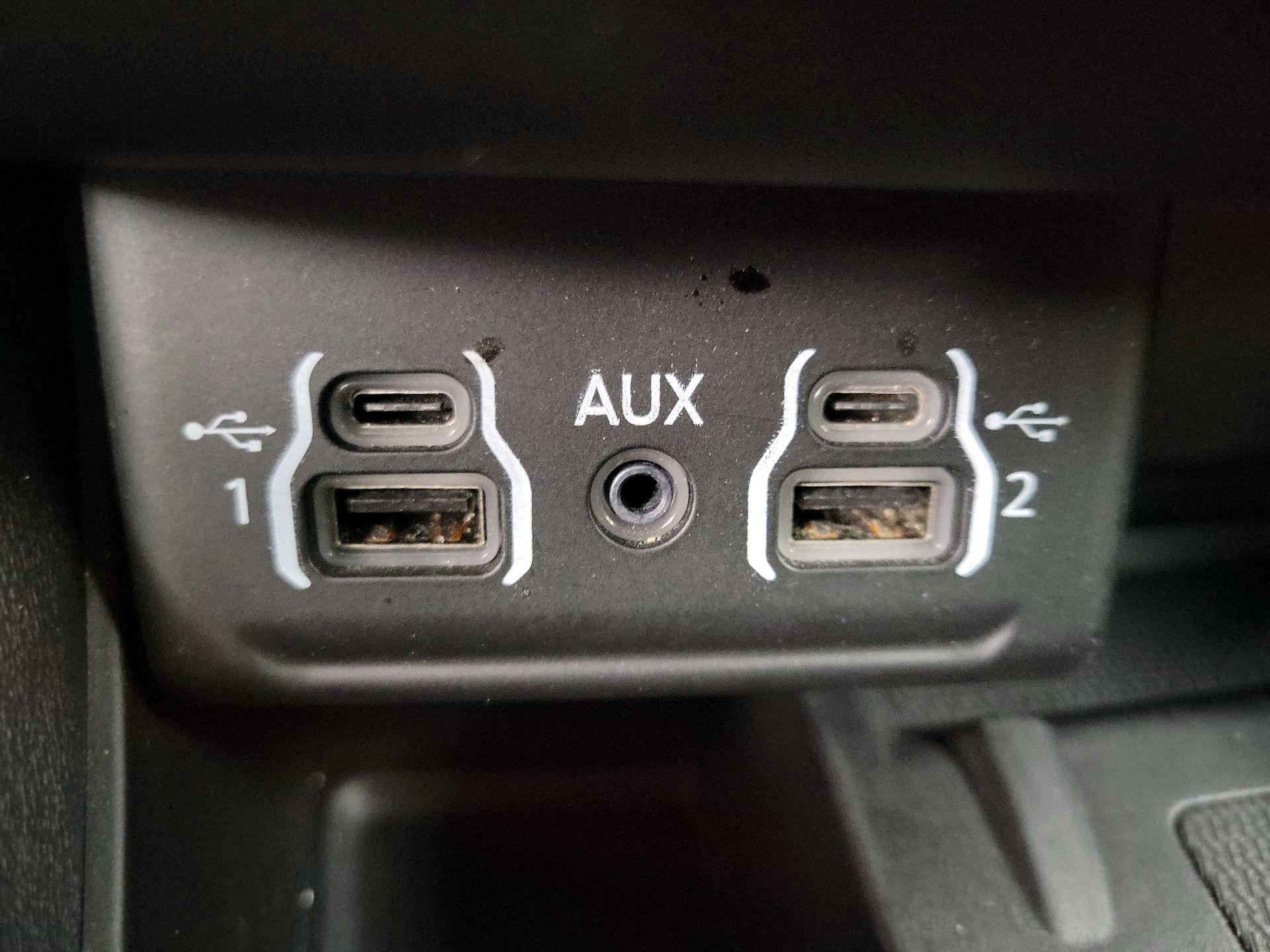 Thumbnail: 2021 Dodge Durango - 19