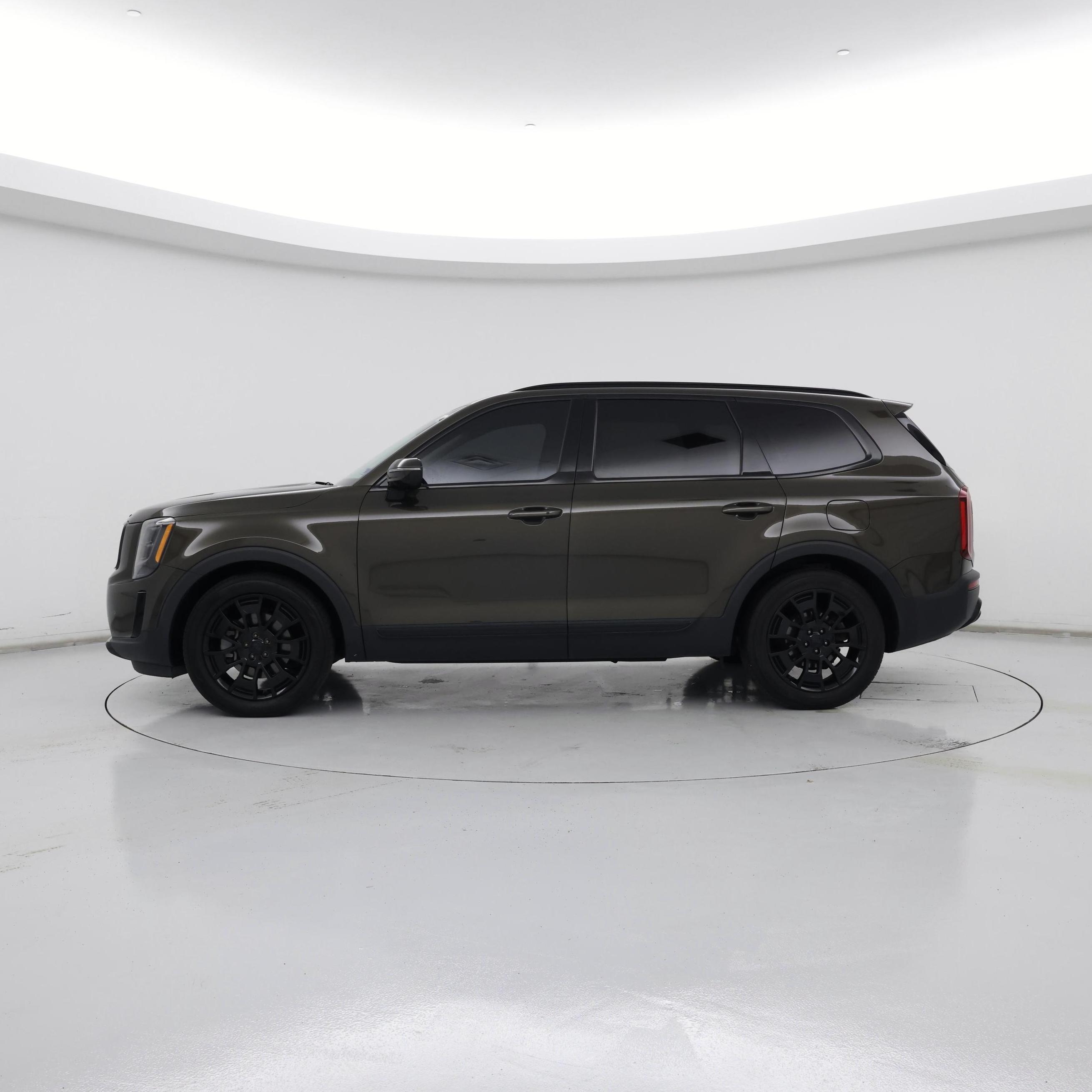 Thumbnail: 2021 Kia Telluride - 3