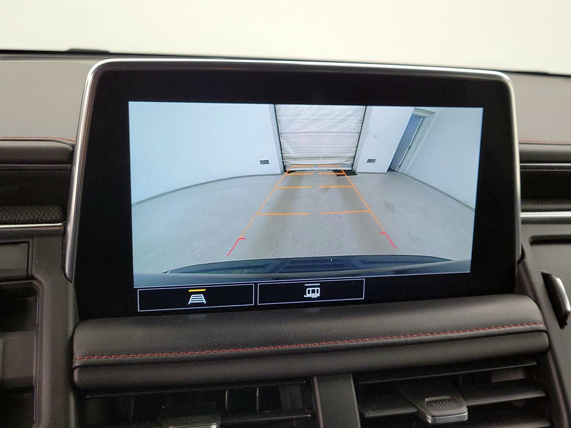 Thumbnail: 2021 Chevrolet Tahoe - 14