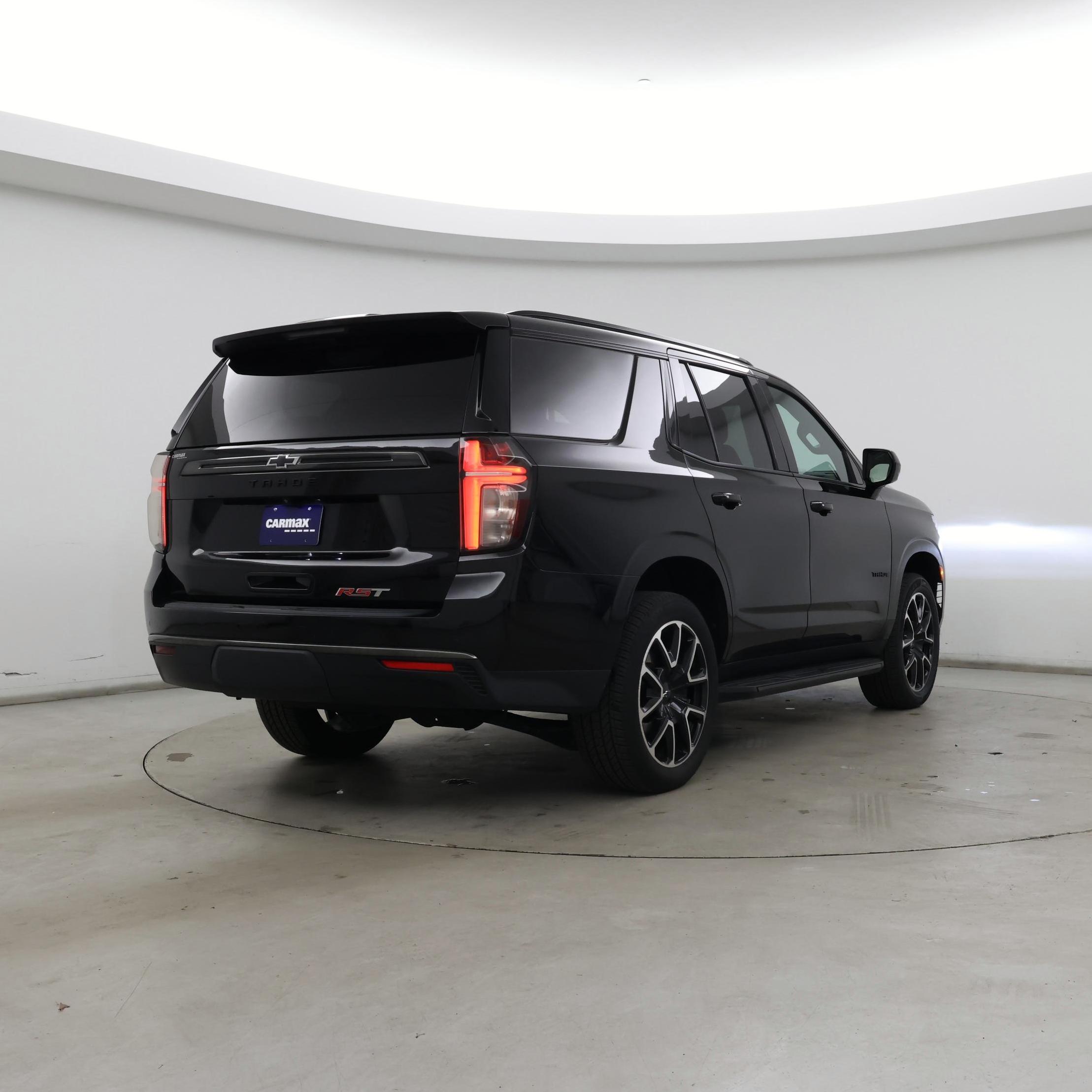 Thumbnail: 2021 Chevrolet Tahoe - 8