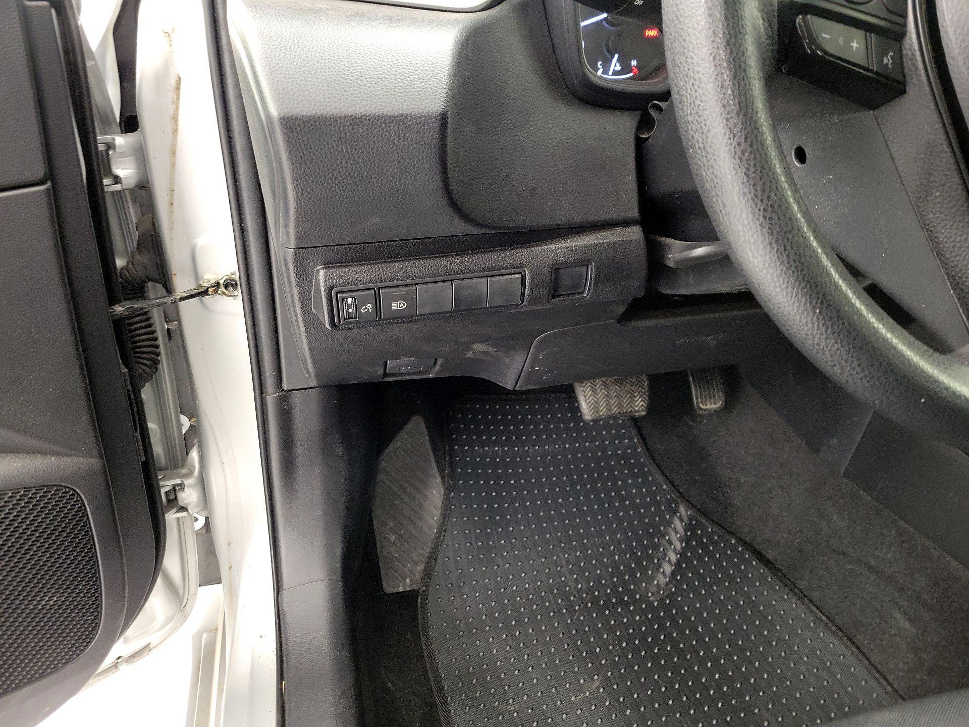 Thumbnail: 2022 Toyota Corolla - 13