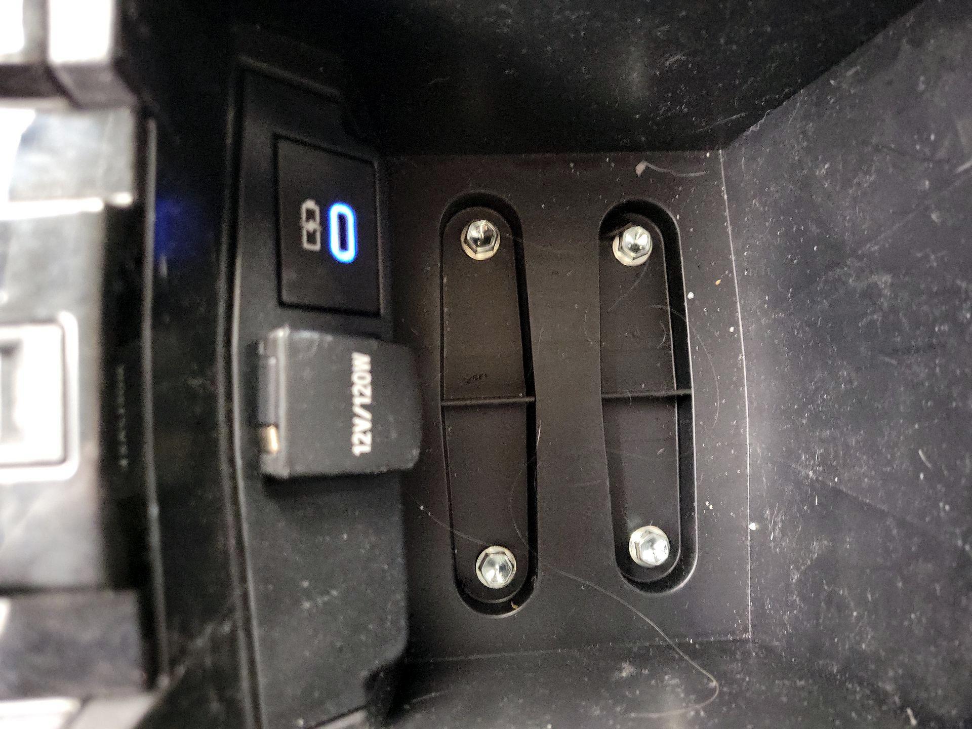 Thumbnail: 2022 Toyota Corolla - 18