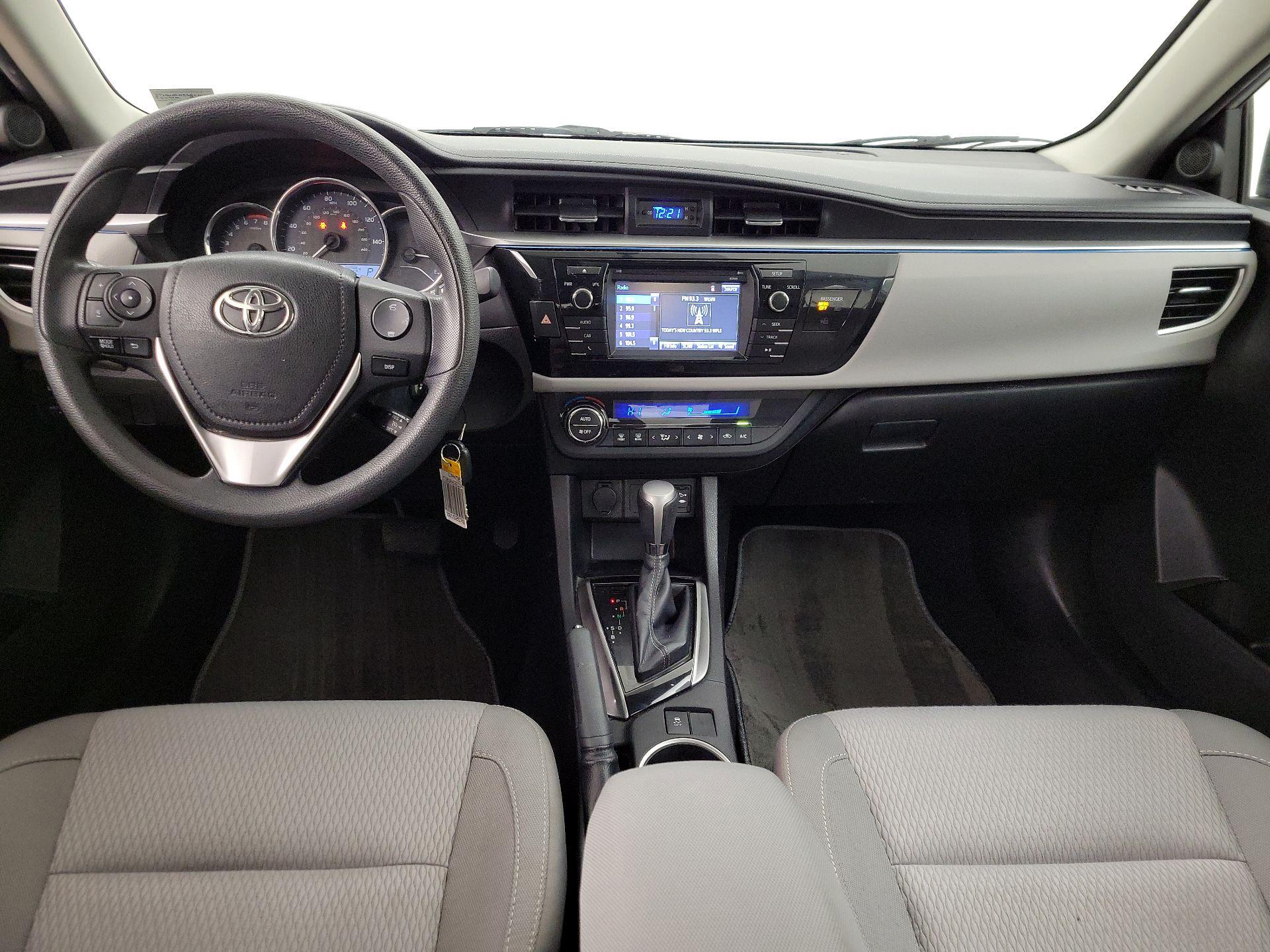 Thumbnail: 2014 Toyota Corolla - 9
