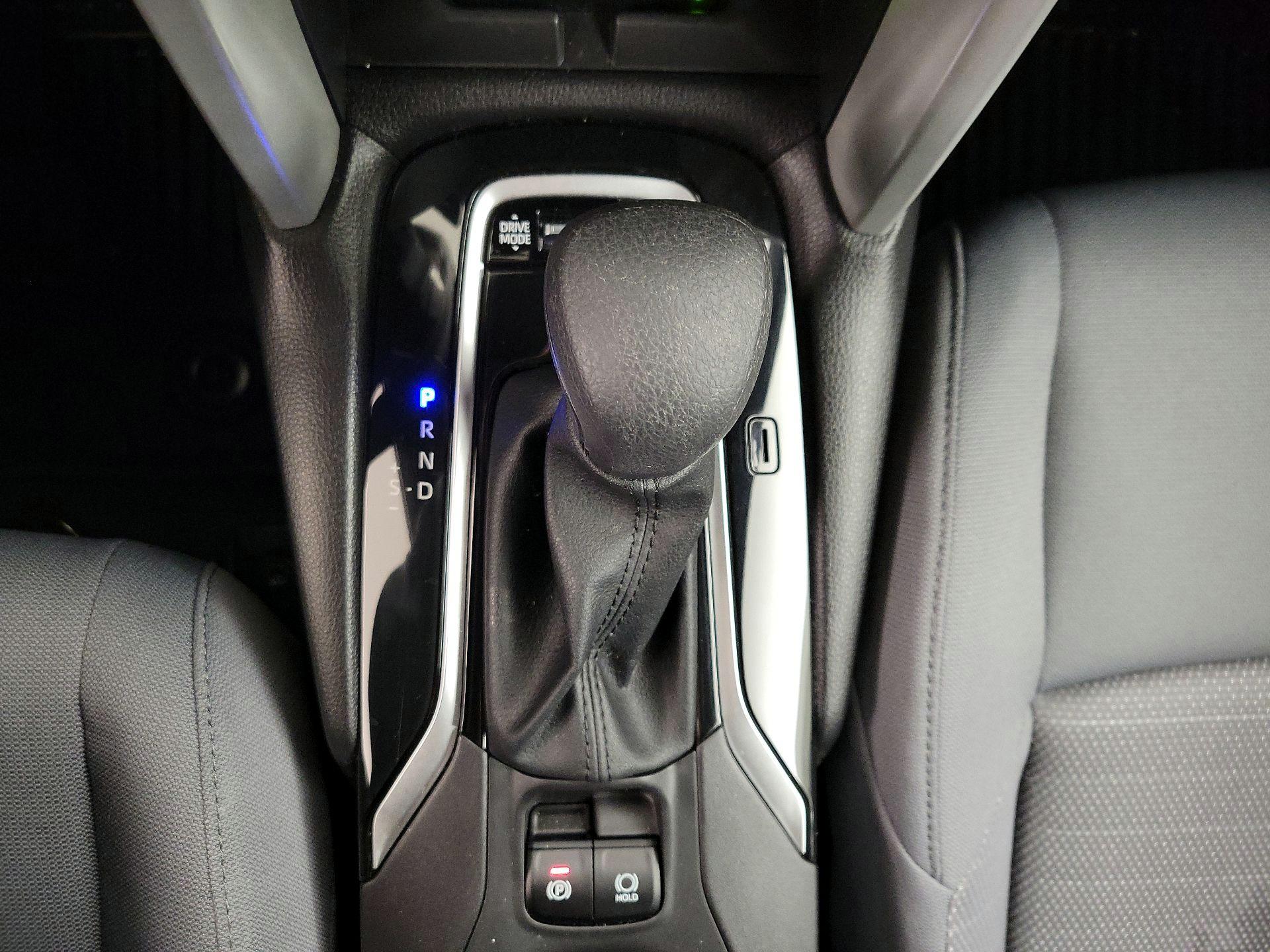 Thumbnail: 2025 Toyota Corolla Cross - 17