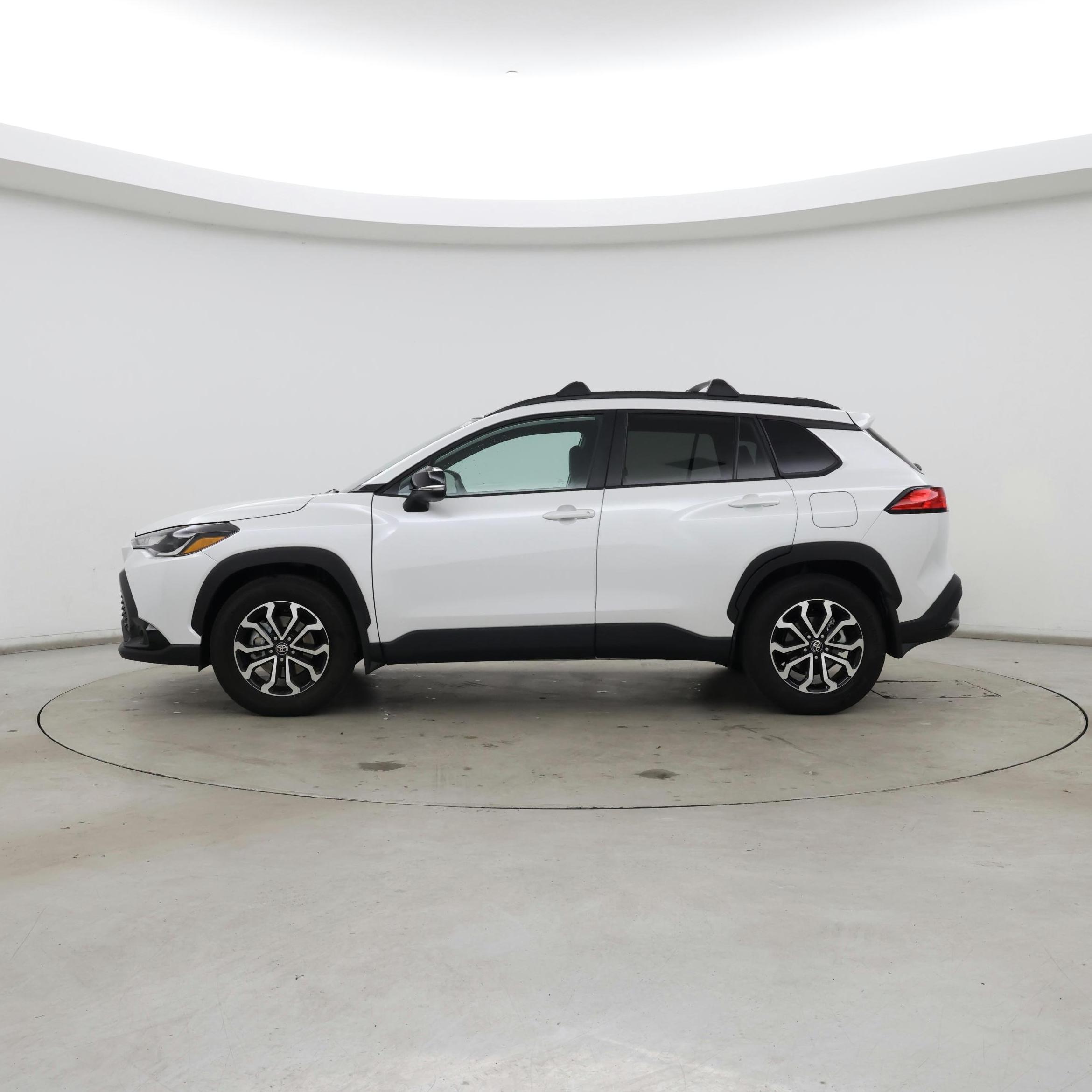 Thumbnail: 2025 Toyota Corolla Cross - 3