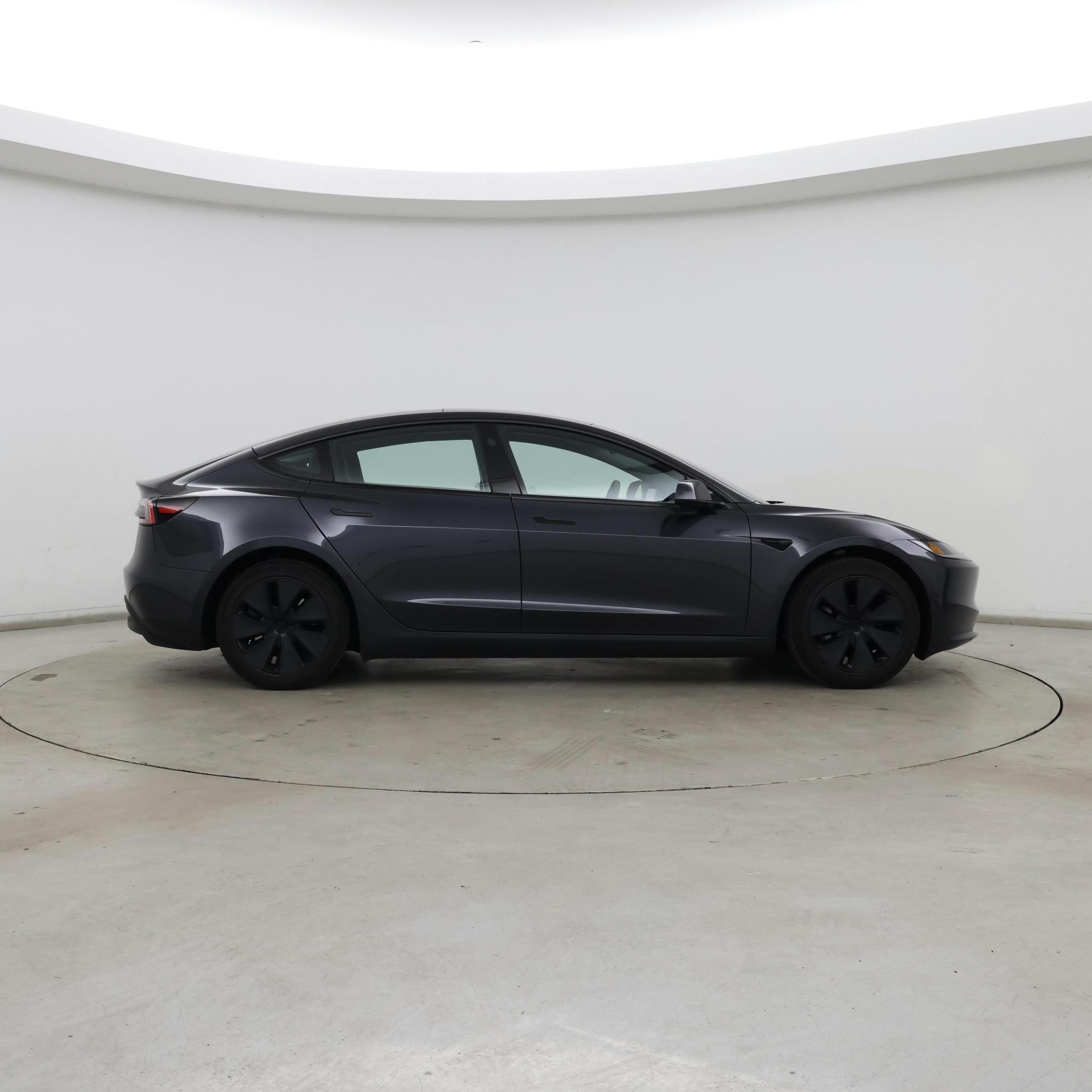 Thumbnail: 2025 Tesla Model 3 - 7