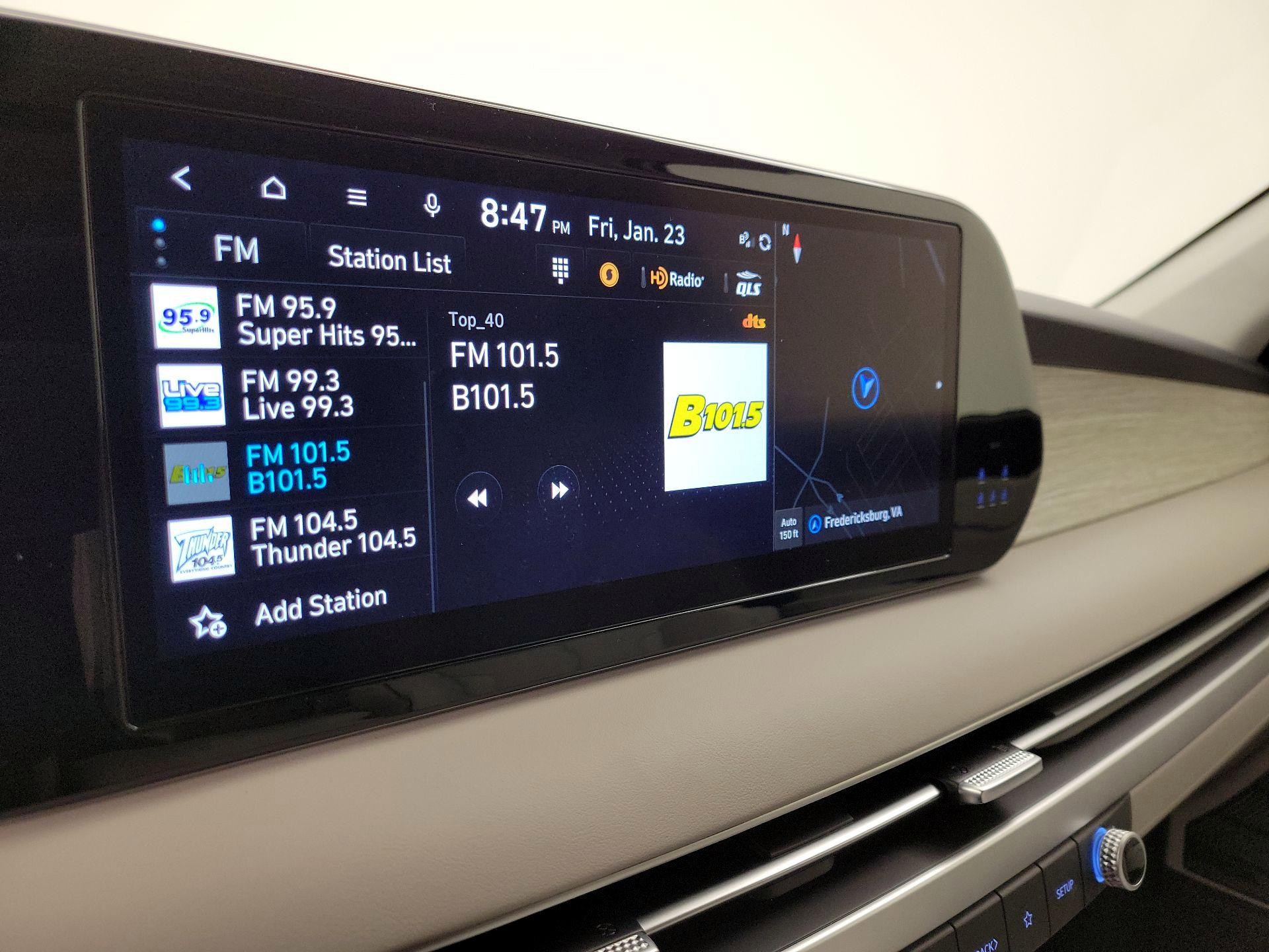 Thumbnail: 2023 Hyundai Palisade - 16