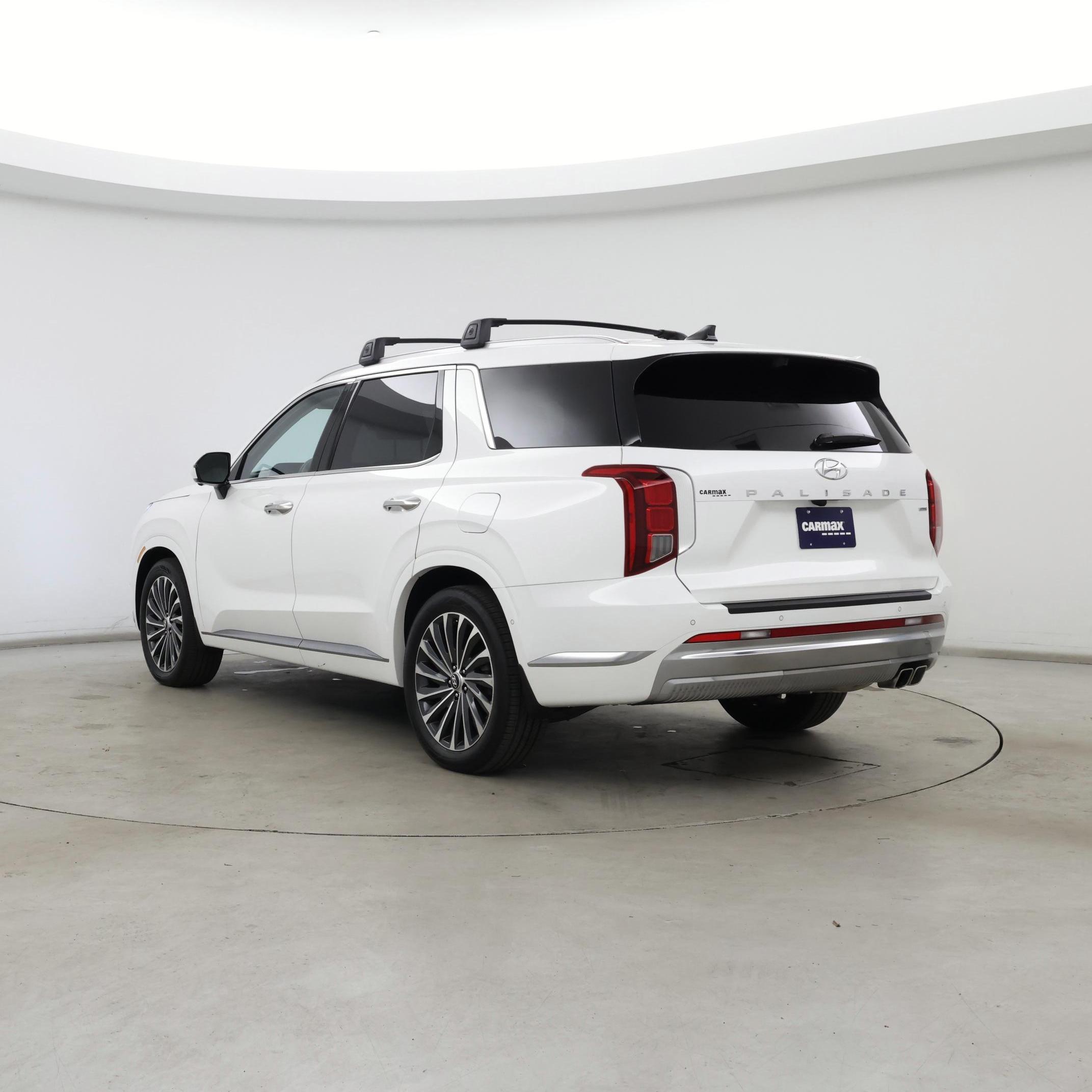 Thumbnail: 2023 Hyundai Palisade - 2