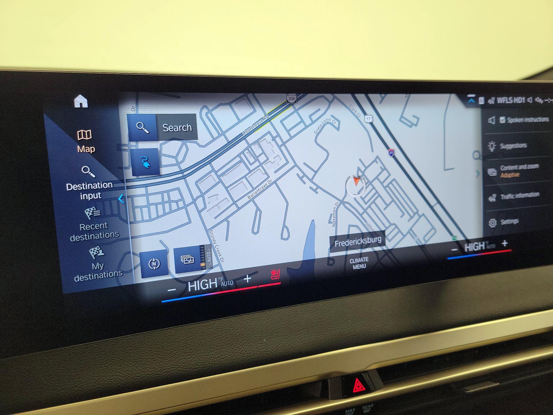 Thumbnail: 2022 BMW iX - 14