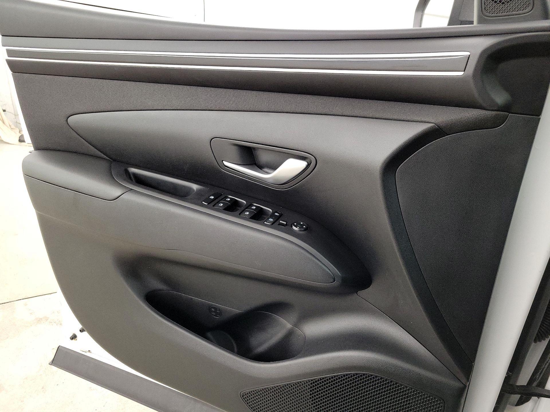 Thumbnail: 2024 Hyundai Tucson - 12