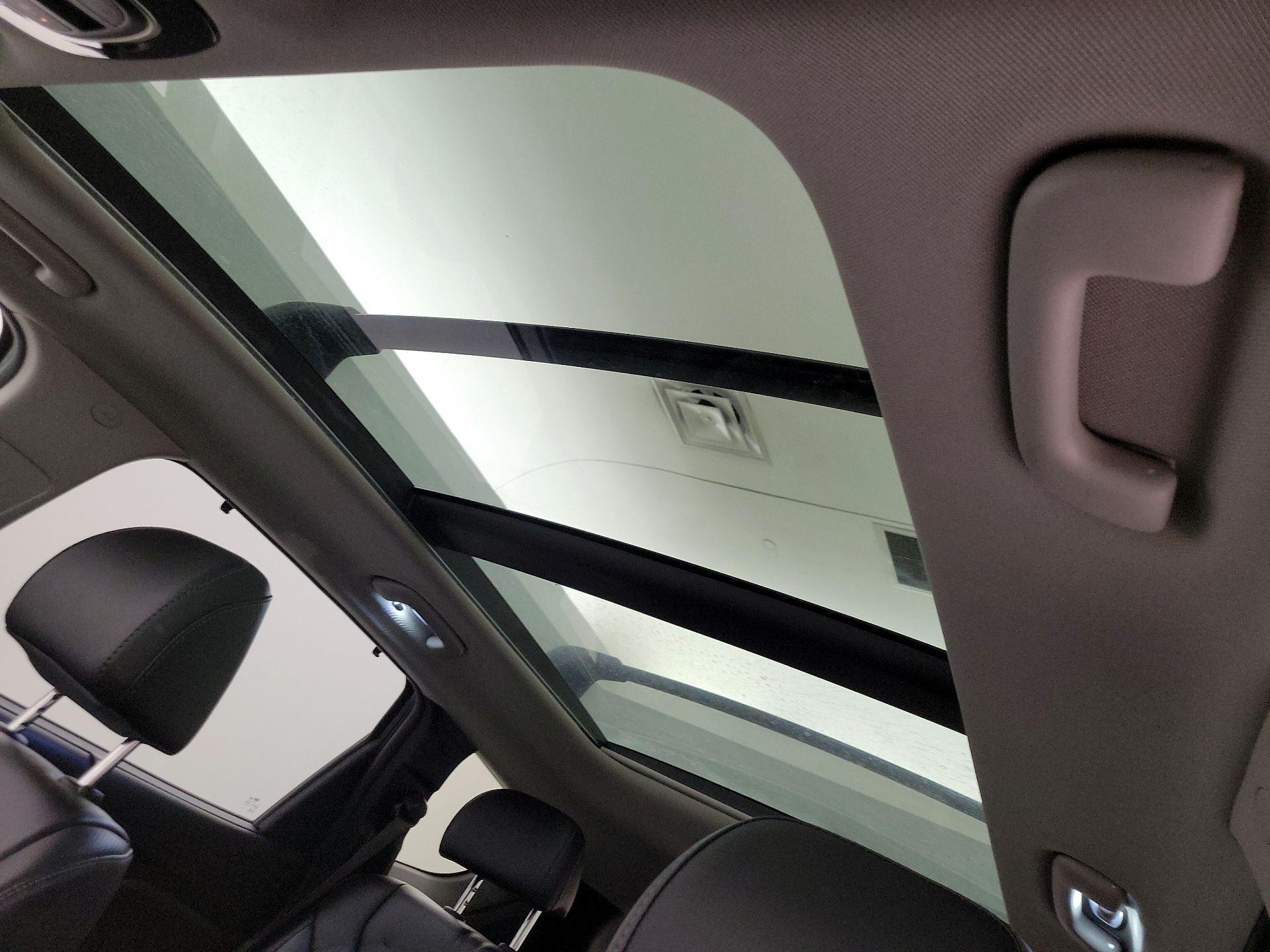 Thumbnail: 2023 Hyundai Santa Fe - 20