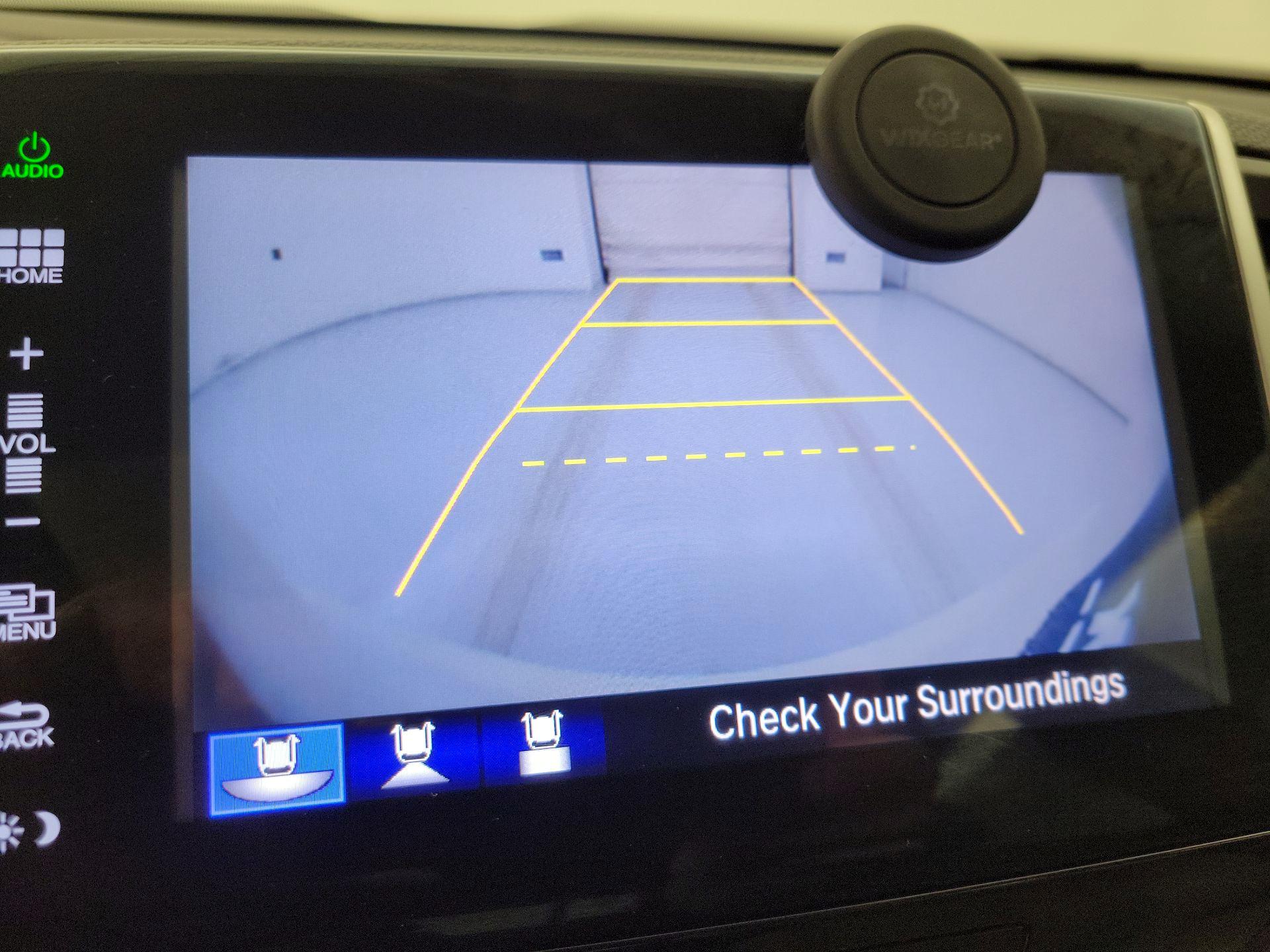 Thumbnail: 2016 Honda Pilot - 14