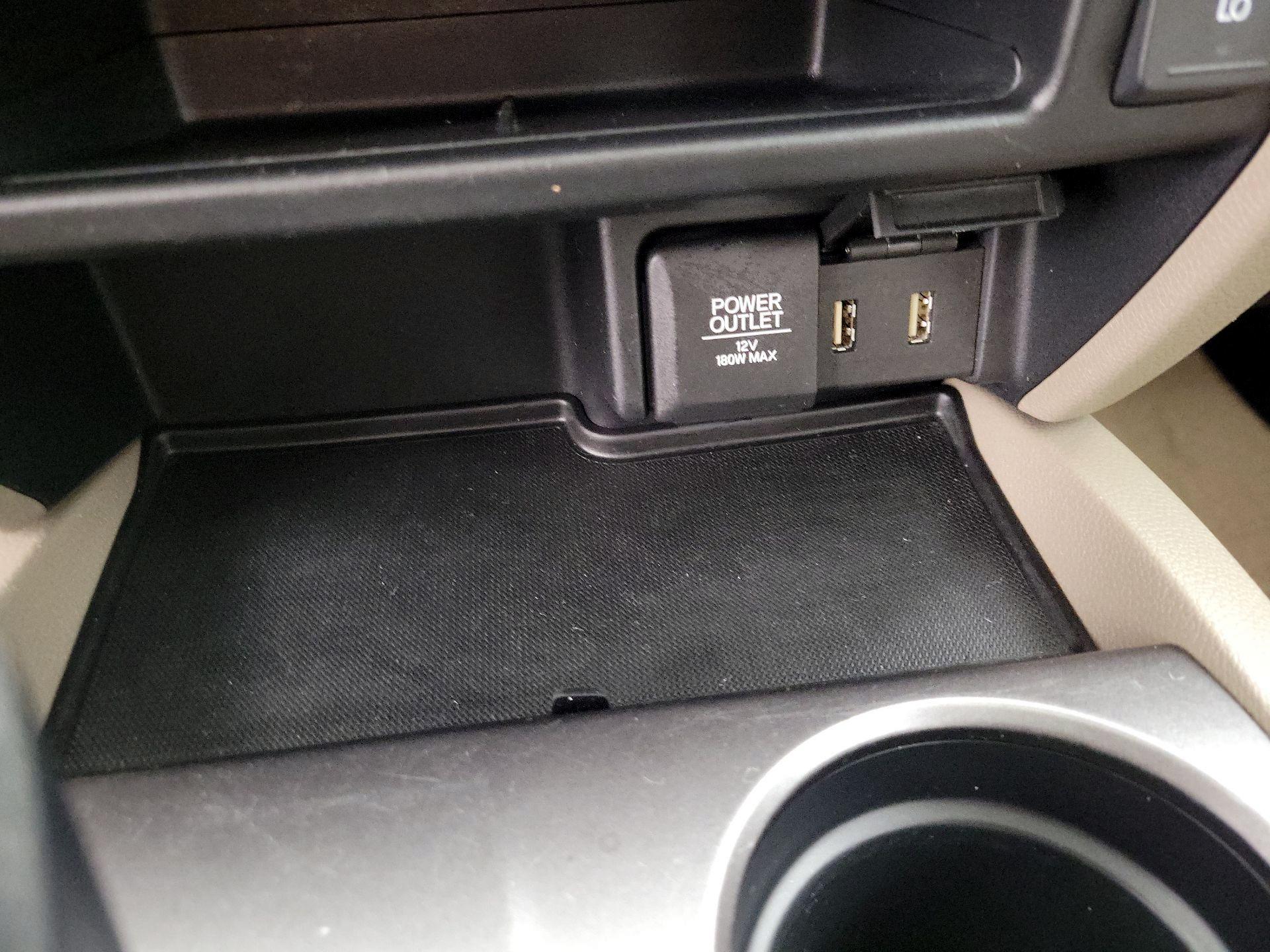 Thumbnail: 2016 Honda Pilot - 18