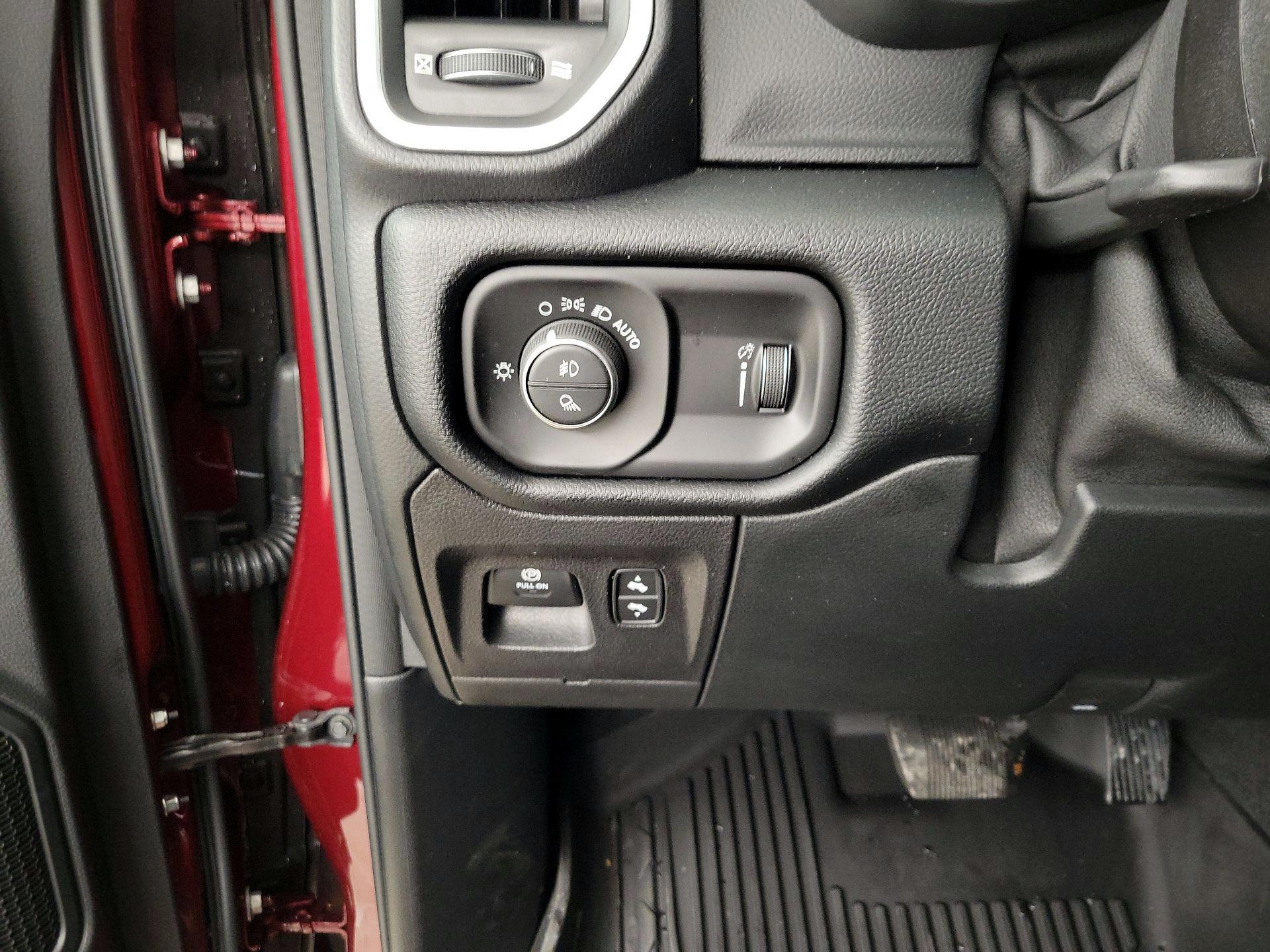 Thumbnail: 2021 RAM 1500 - 13