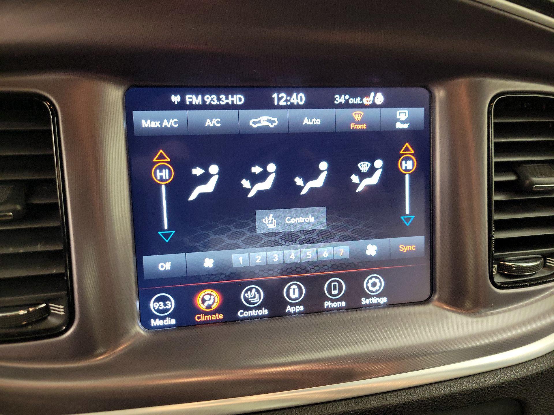 Thumbnail: 2020 Dodge Charger - 16