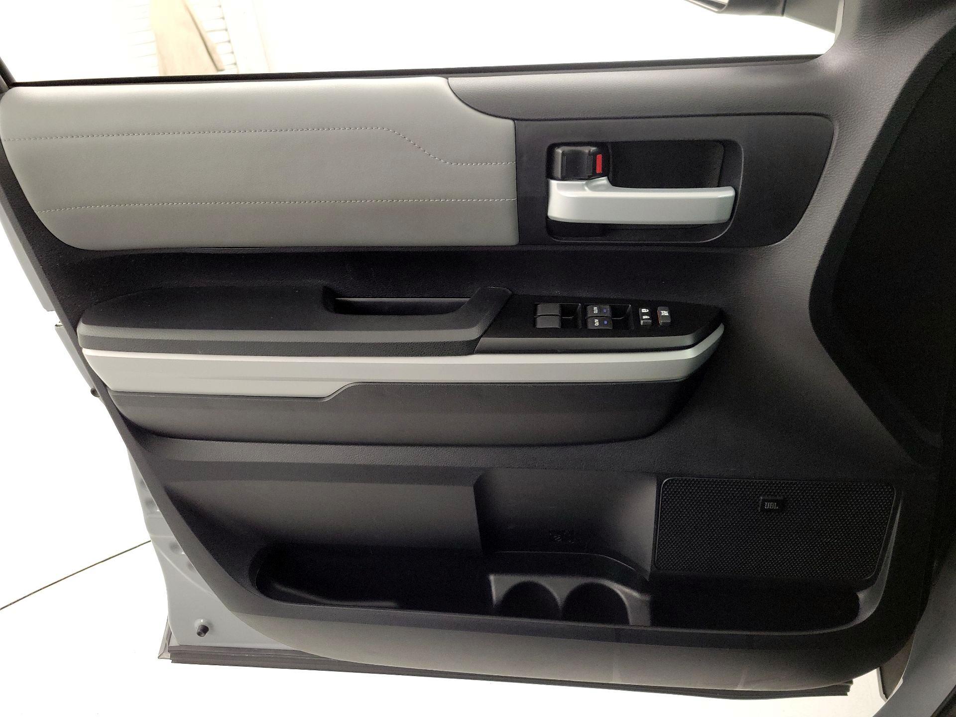 Thumbnail: 2019 Toyota Tundra - 12