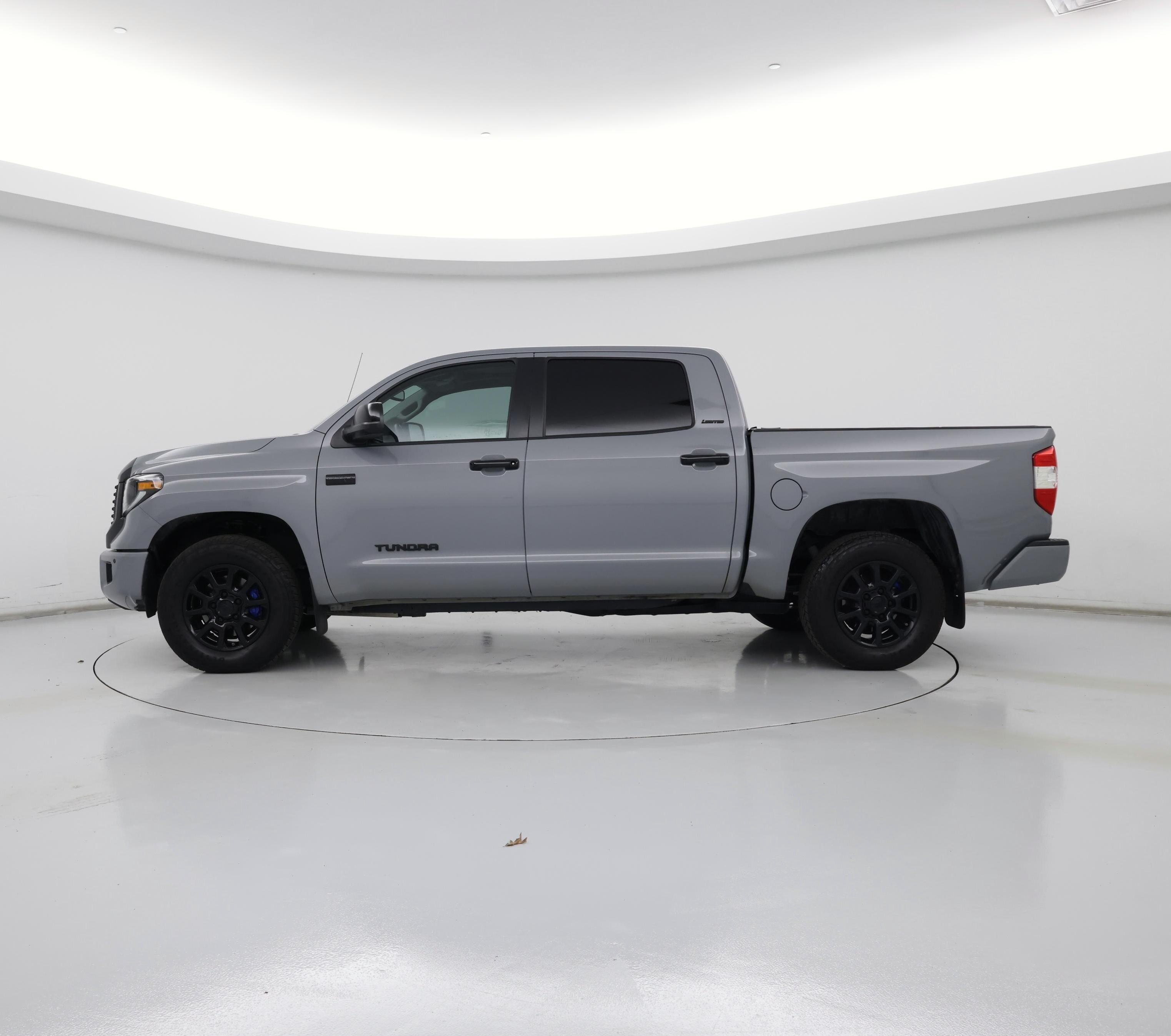 Thumbnail: 2019 Toyota Tundra - 3