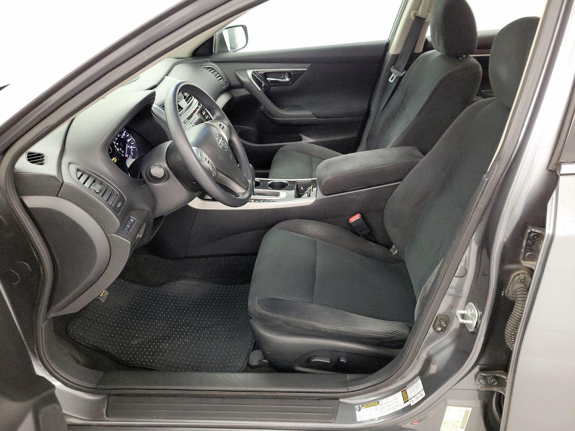 Thumbnail: 2014 Nissan Altima - 11