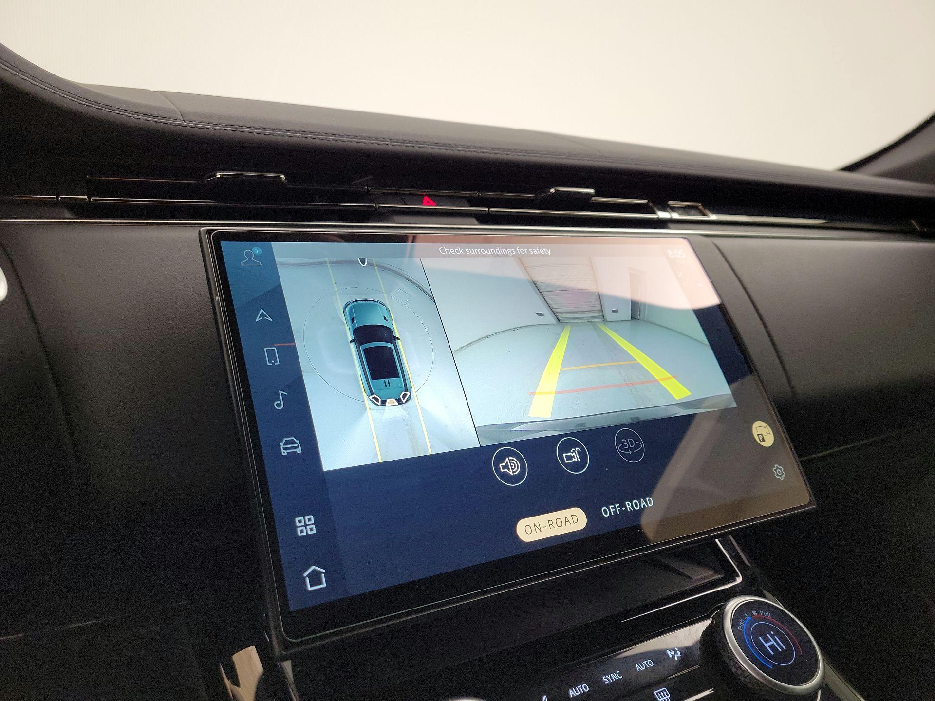 Thumbnail: 2023 Land Rover Range Rover Sport - 15