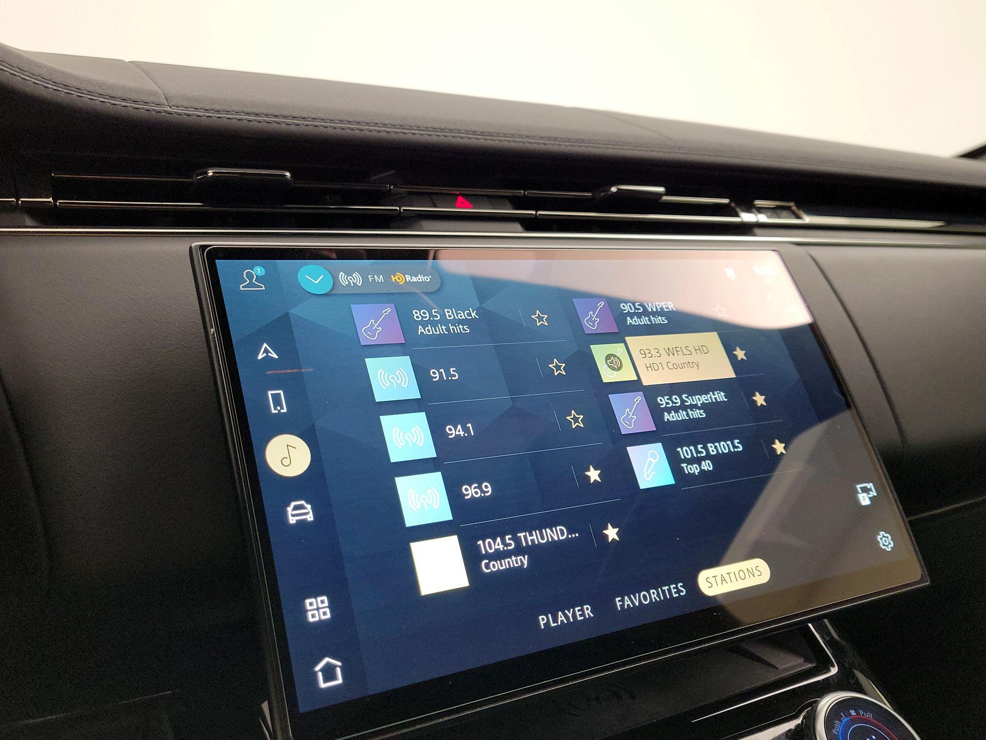 Thumbnail: 2023 Land Rover Range Rover Sport - 16