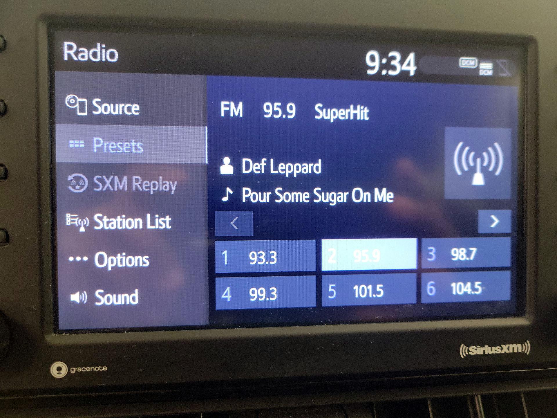 Thumbnail: 2021 Toyota RAV4 - 15