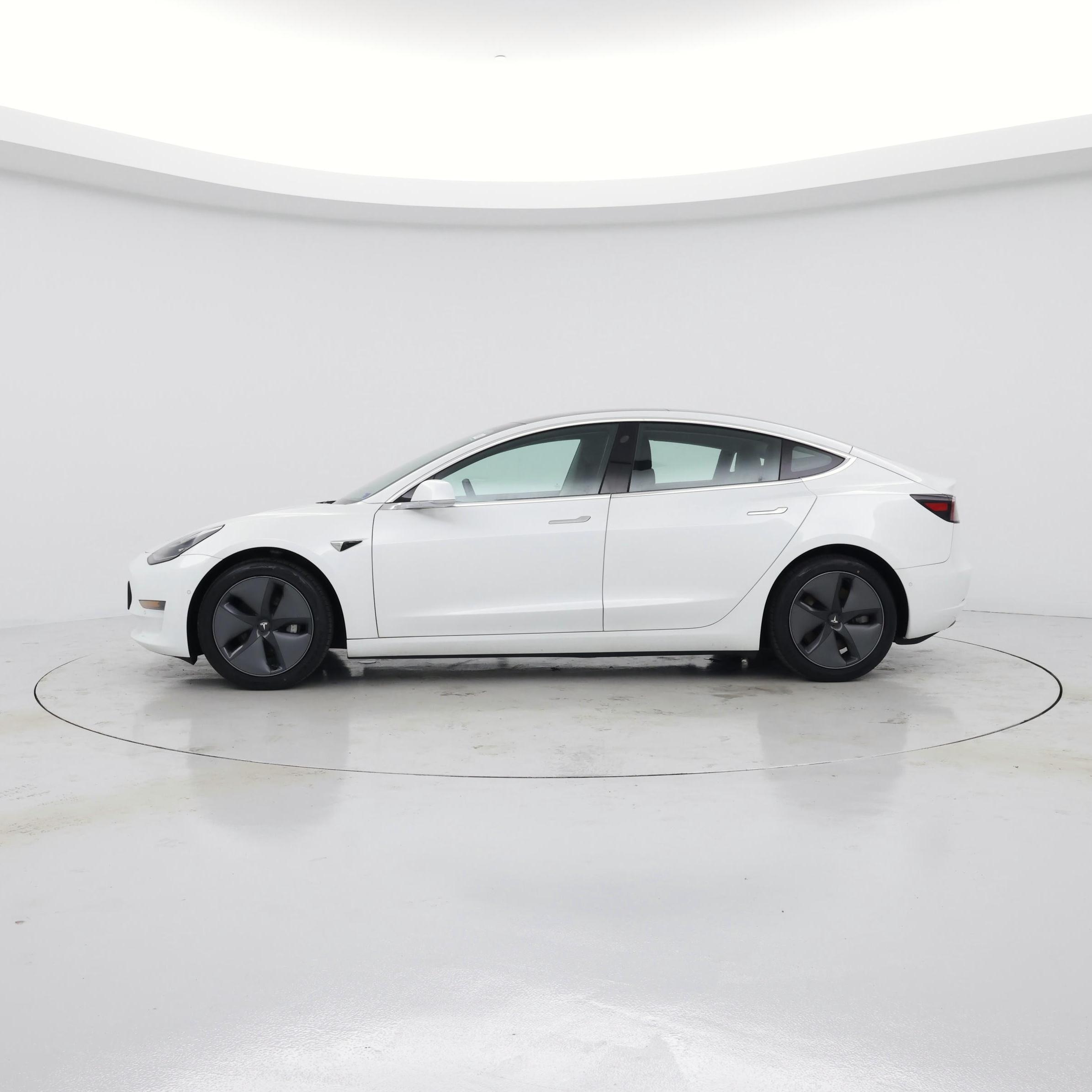 Thumbnail: 2020 Tesla Model 3 - 3