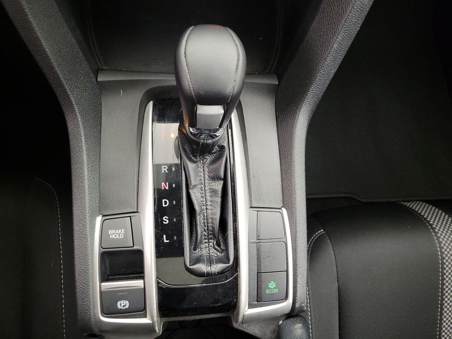 Thumbnail: 2019 Honda Civic - 17