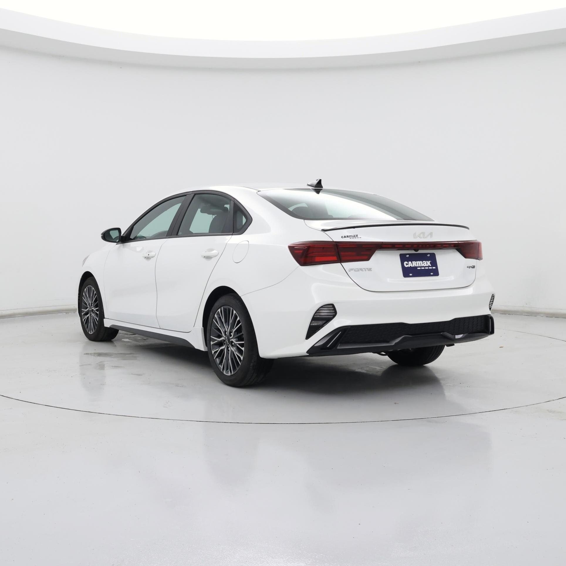 Thumbnail: 2024 Kia Forte - 2