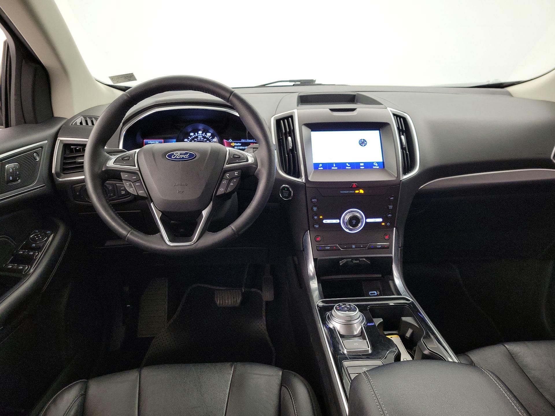 Thumbnail: 2020 Ford Edge - 9