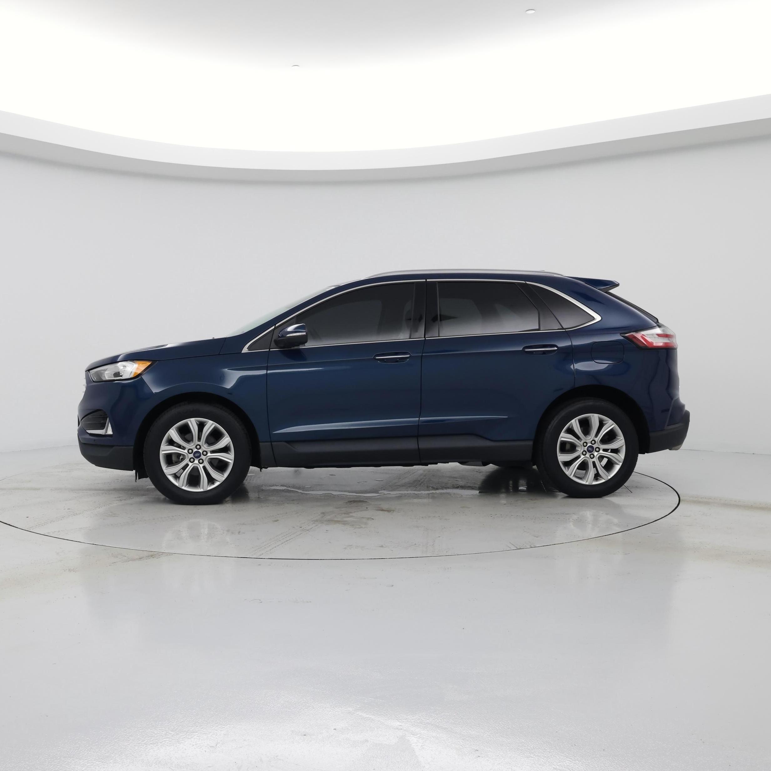 Thumbnail: 2020 Ford Edge - 3
