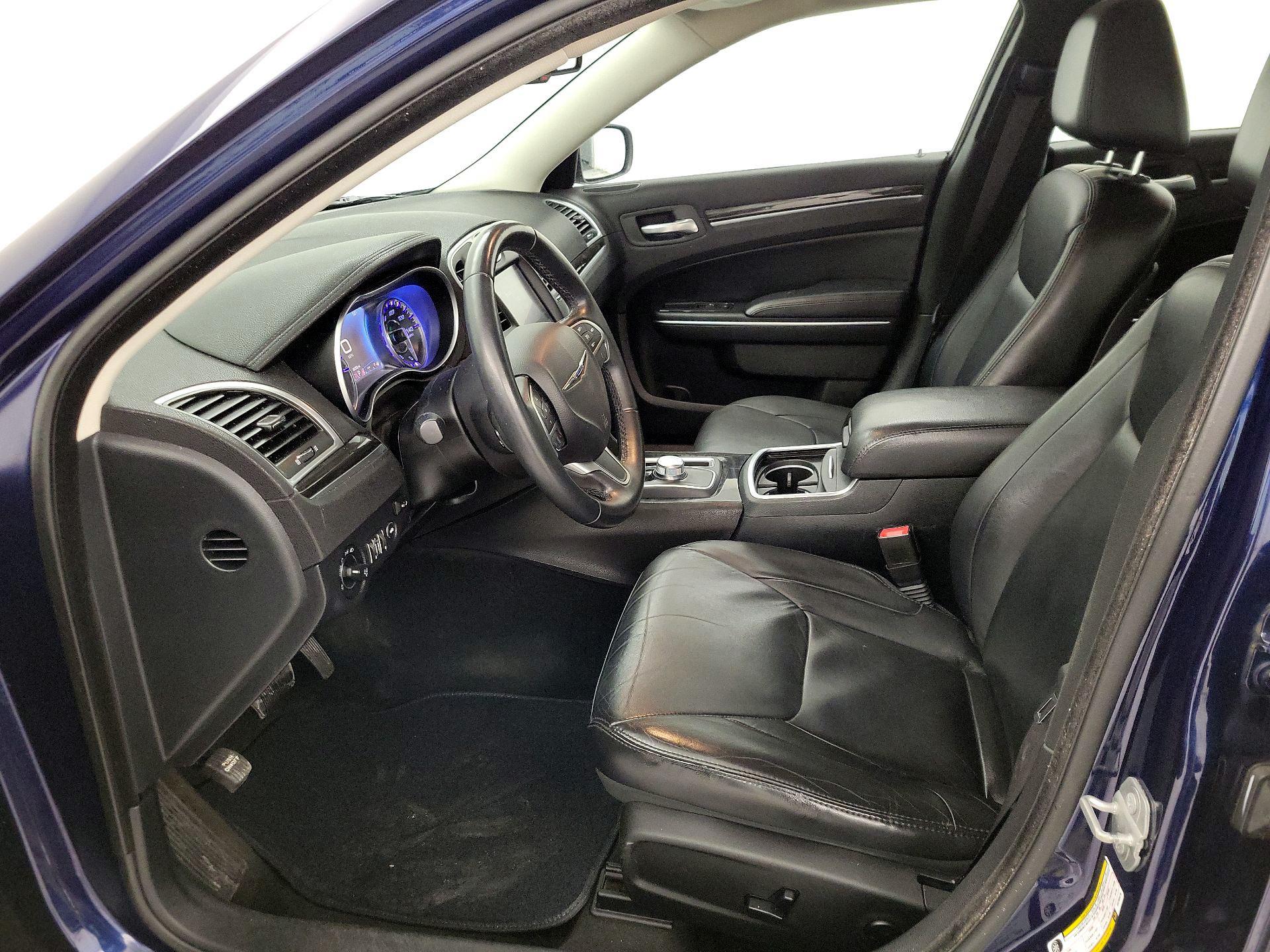 Thumbnail: 2015 Chrysler 300 - 11