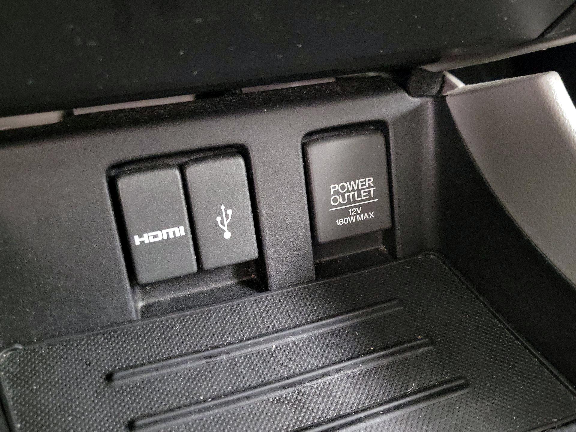 Thumbnail: 2014 Honda Civic - 18