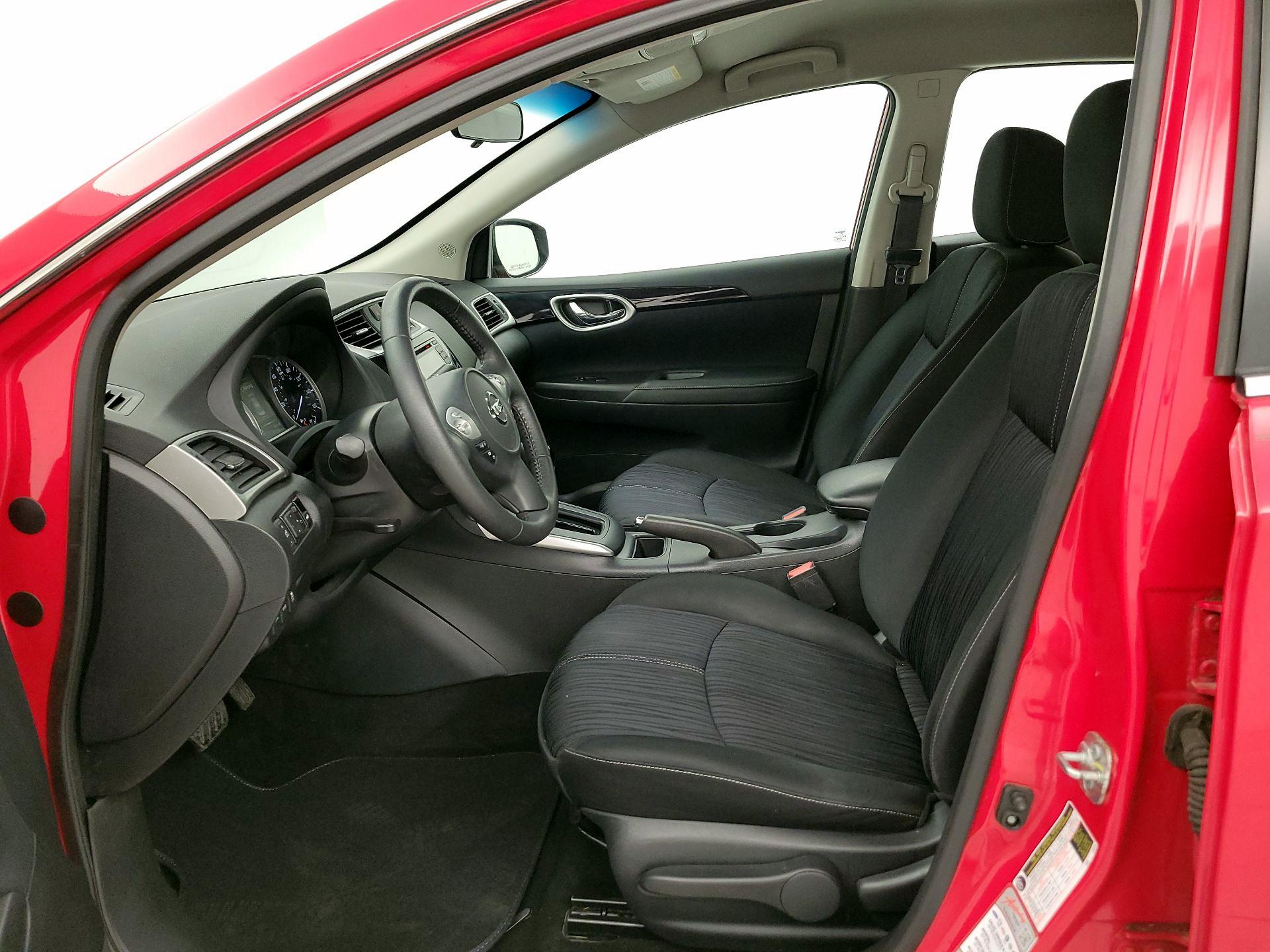 Thumbnail: 2018 Nissan Sentra - 11