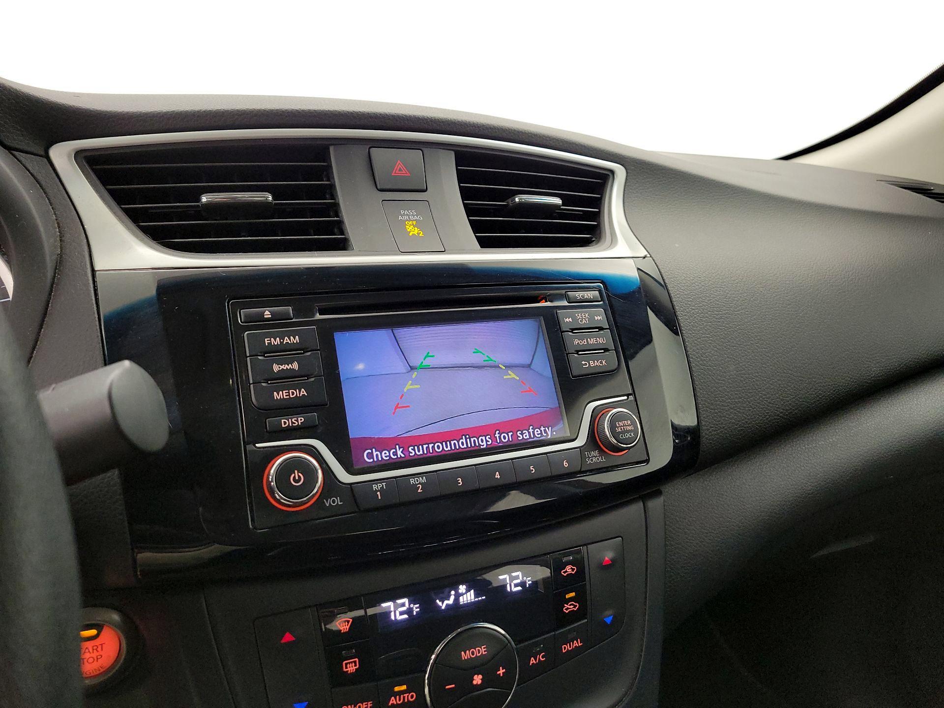 Thumbnail: 2018 Nissan Sentra - 14