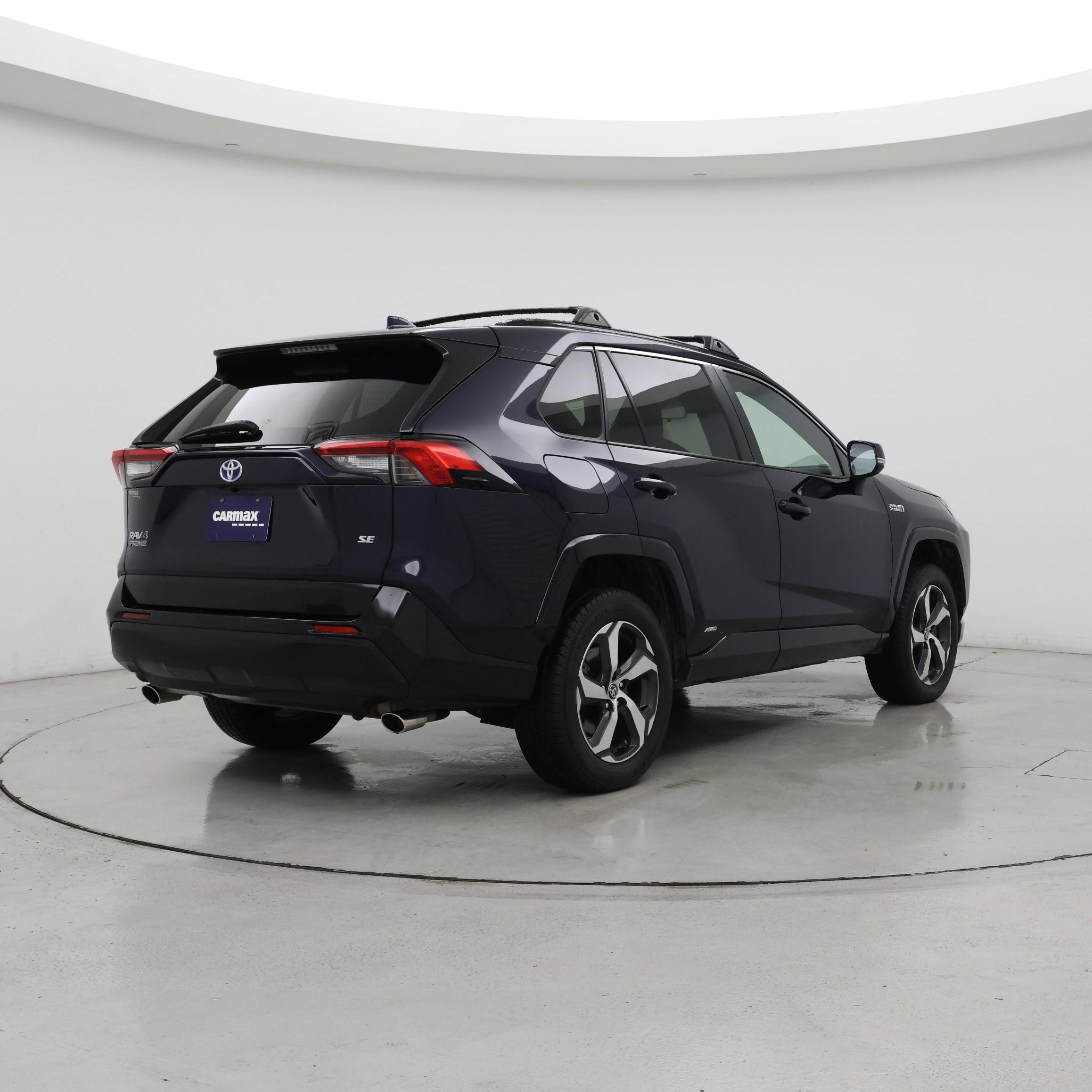 Thumbnail: 2021 Toyota RAV4 - 8