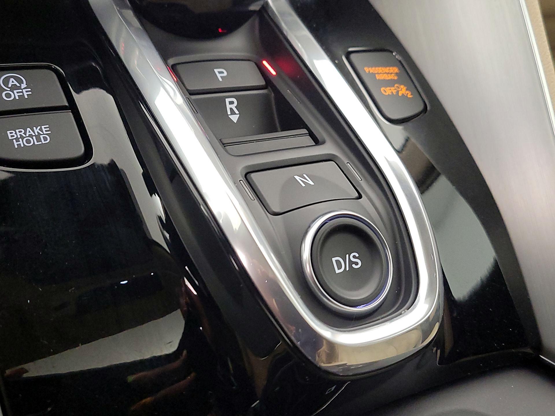 Thumbnail: 2021 Acura TLX - 17