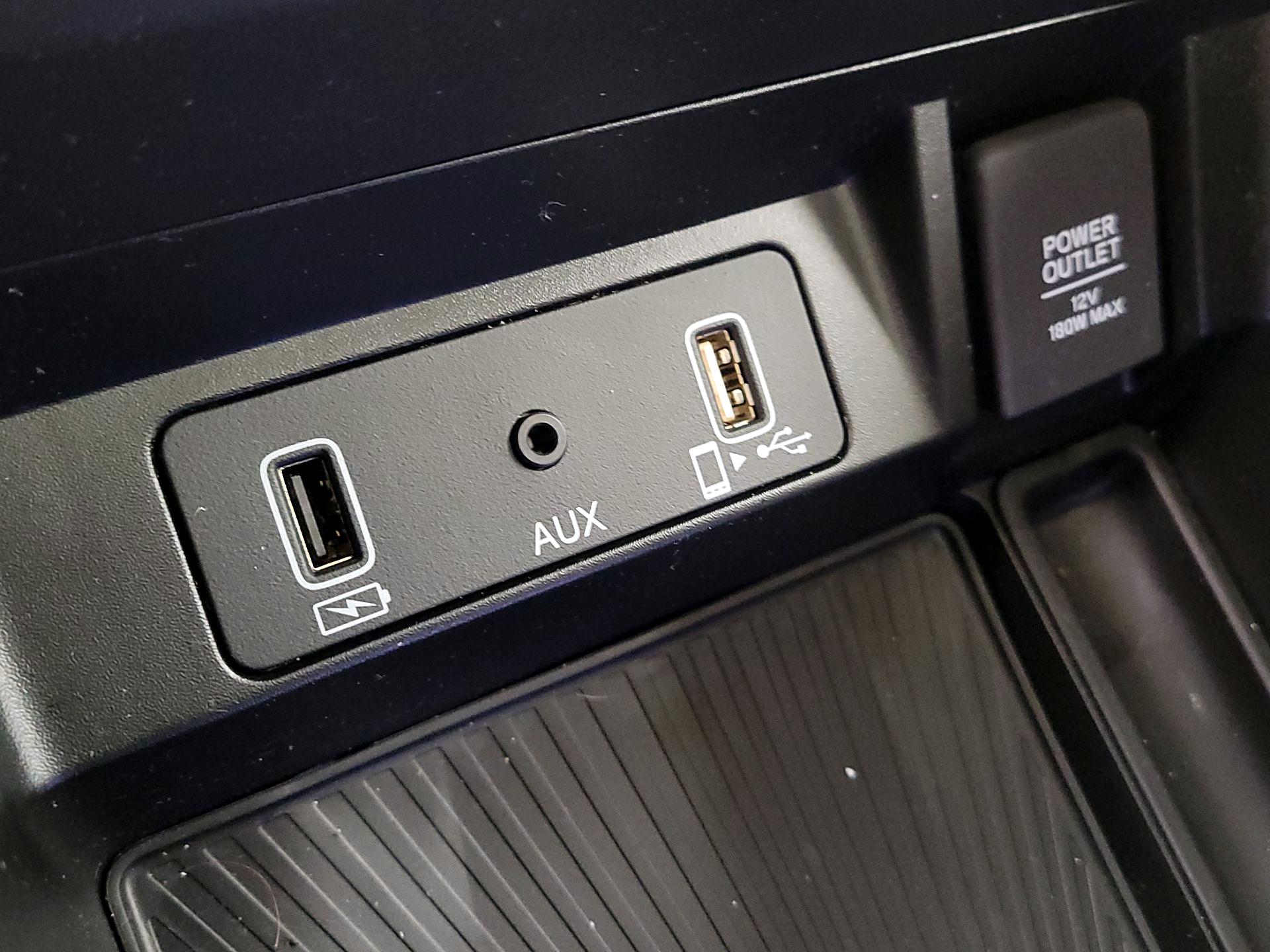 Thumbnail: 2021 Acura TLX - 18