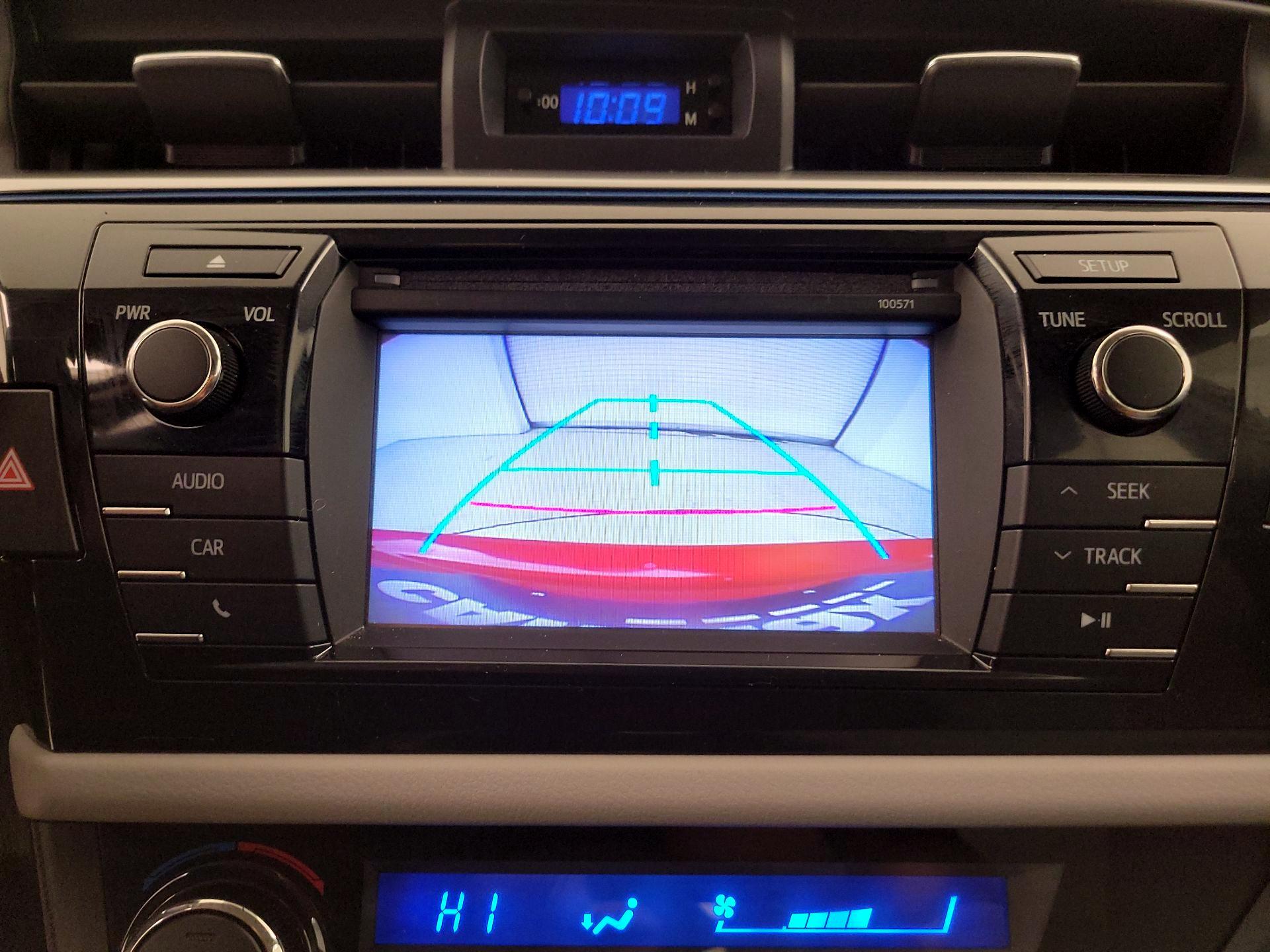 Thumbnail: 2016 Toyota Corolla - 14